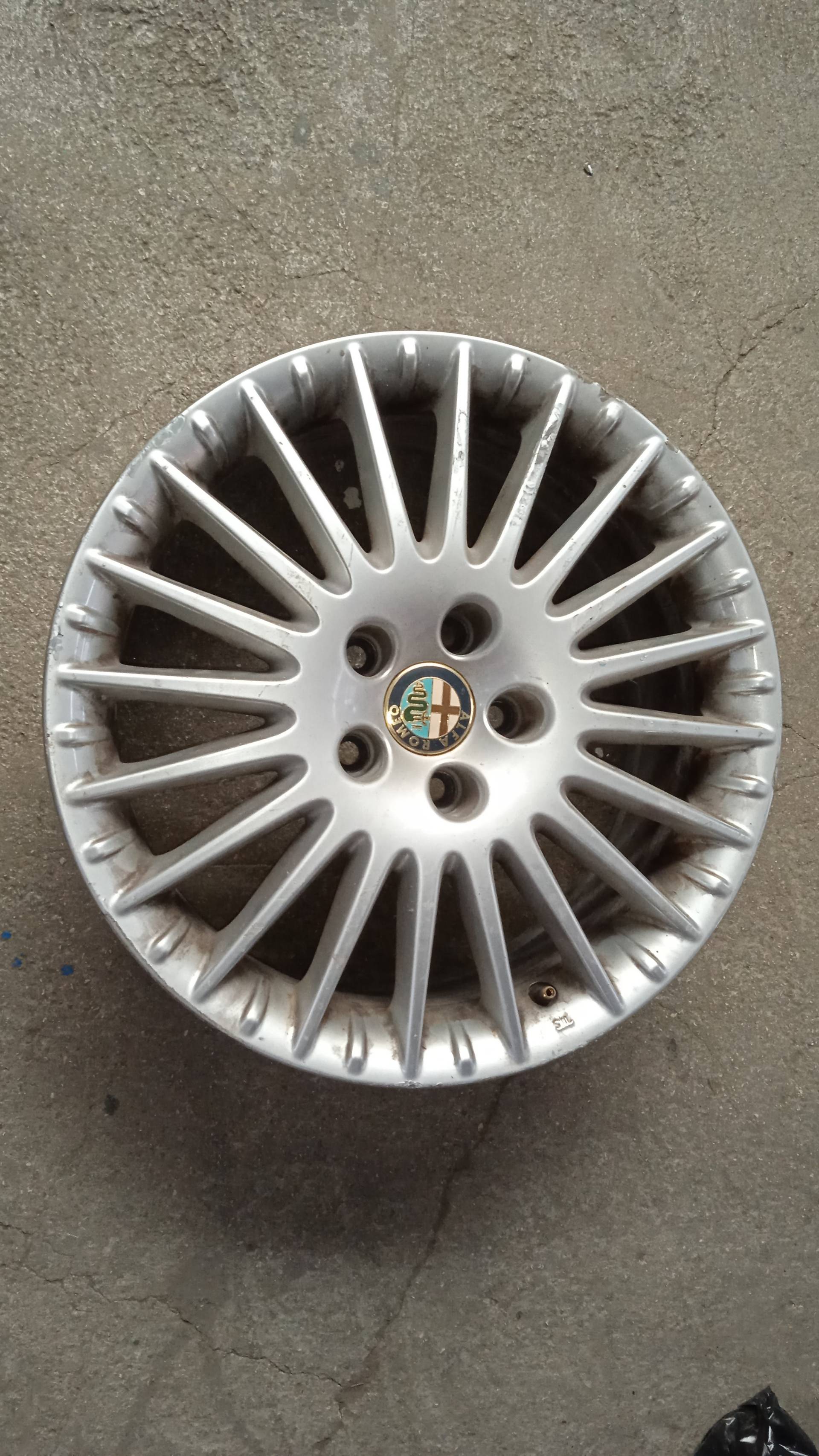 JUEGO LLANTAS ALFA ROMEO 159 939A2000