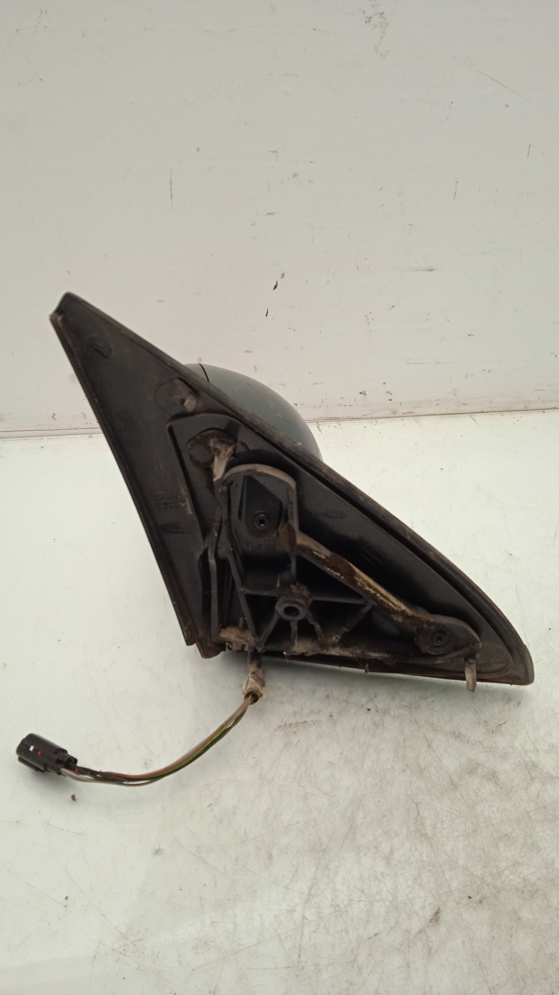 RETROVISOR IZQUIERDO FORD FOCUS F9DA