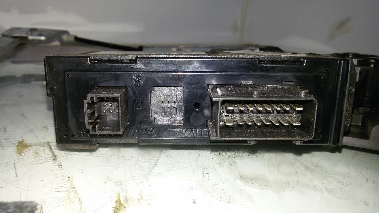 ELEVALUNAS DELANTERO IZQUIERDO PEUGEOT 307 NFUTU5JP4