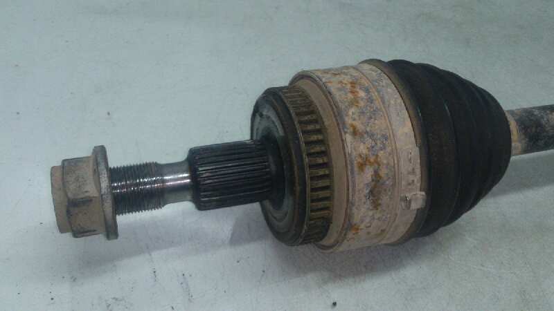 TRANSMISION DELANTERA IZQUIERDA MERCEDES-BENZ CLAS OM612963