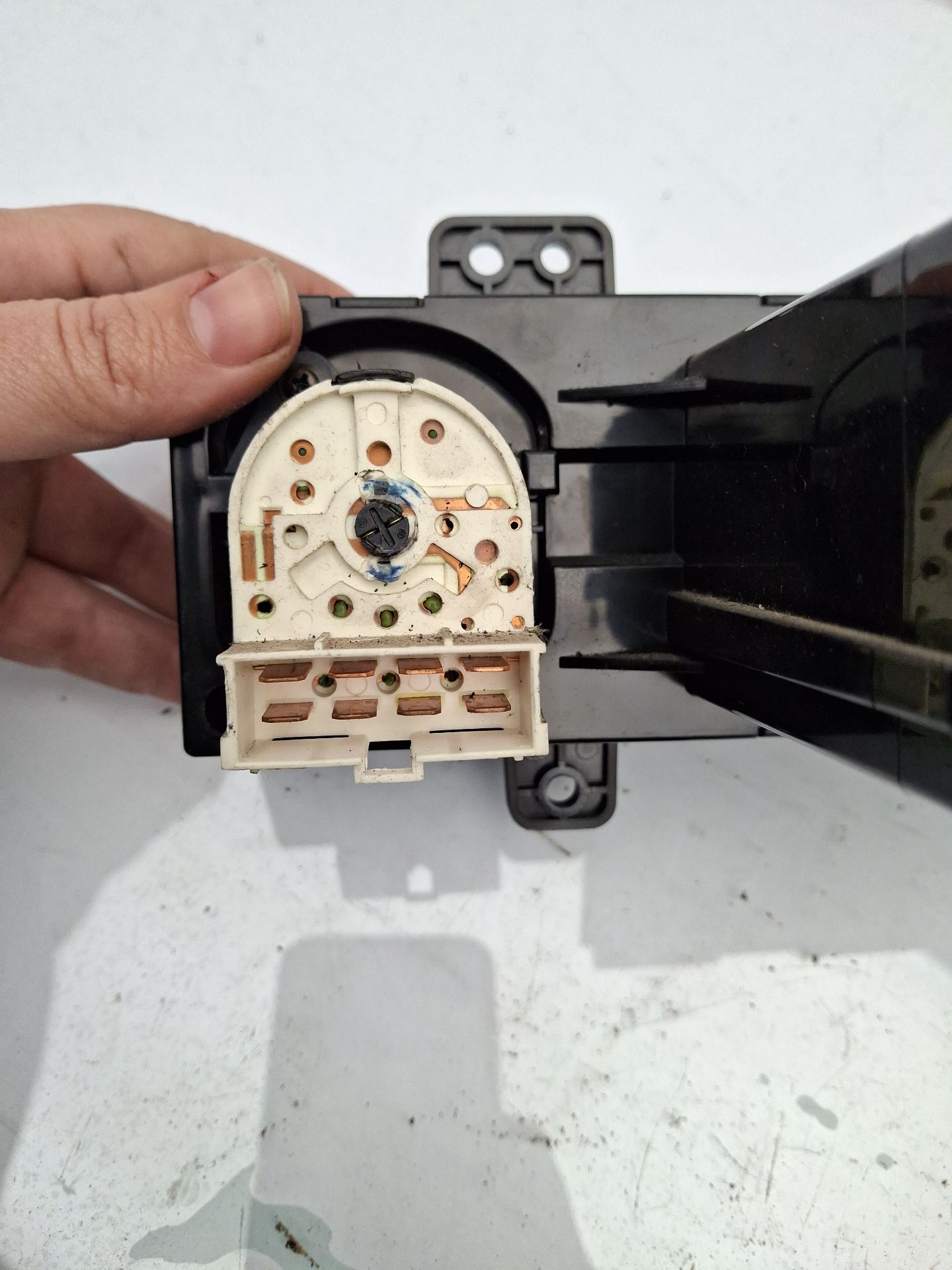 MANDO CALEFACCION / AIRE ACONDICIONADO KIA CARNIVA 