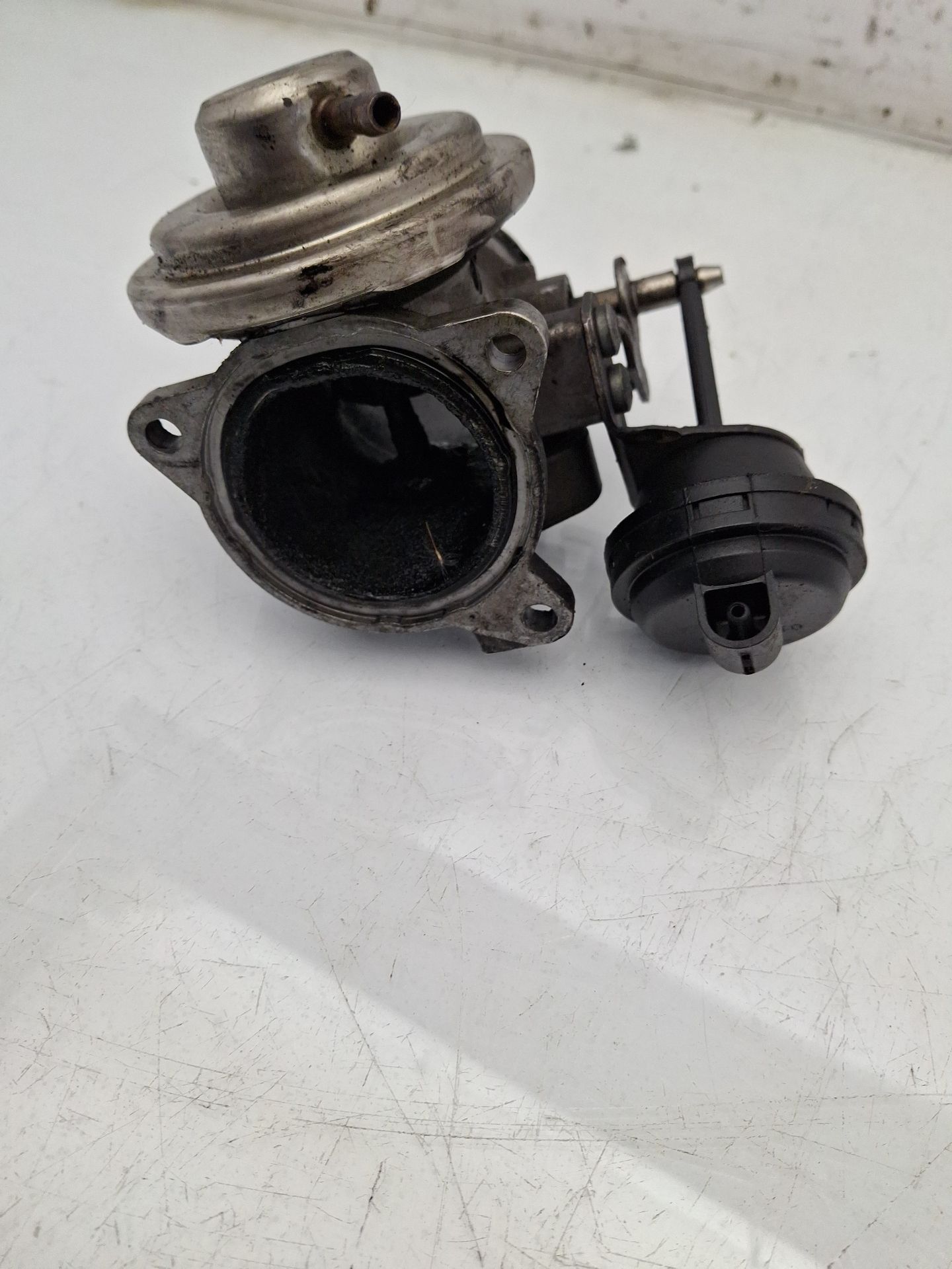 VALVULA EGR VOLKSWAGEN GOLF 