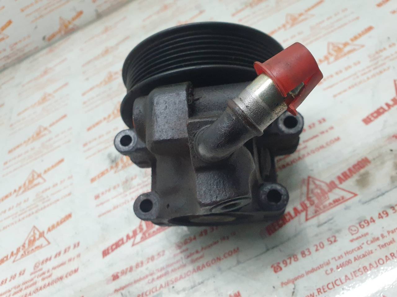 BOMBA DIRECCION FORD TRANSIT D2FA