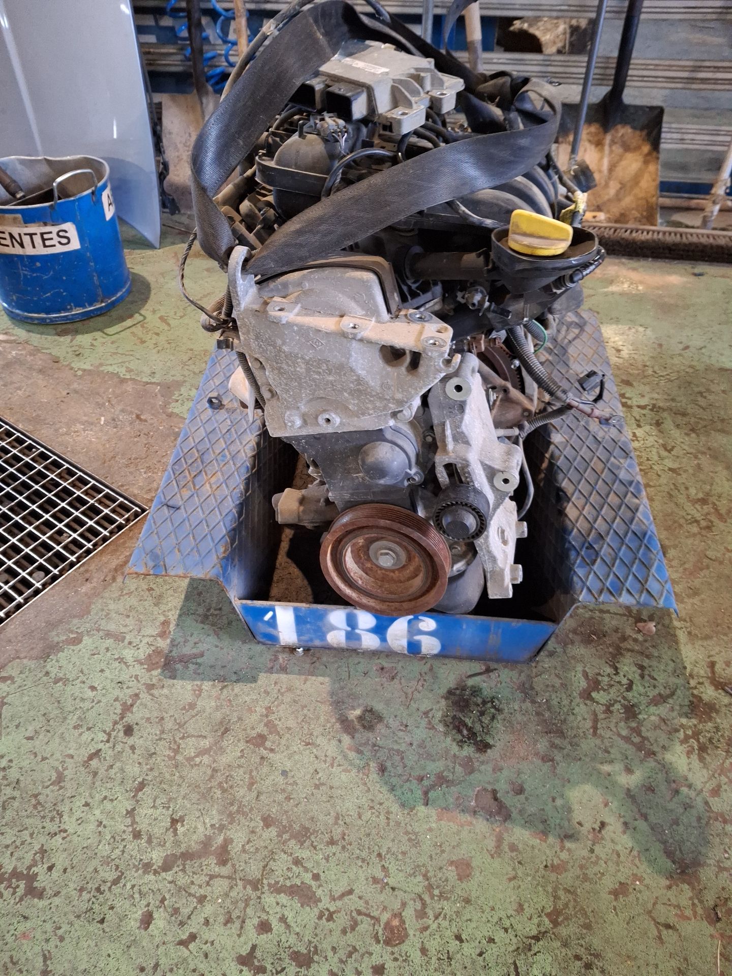  RENAULT CLIO III 1.2 16V