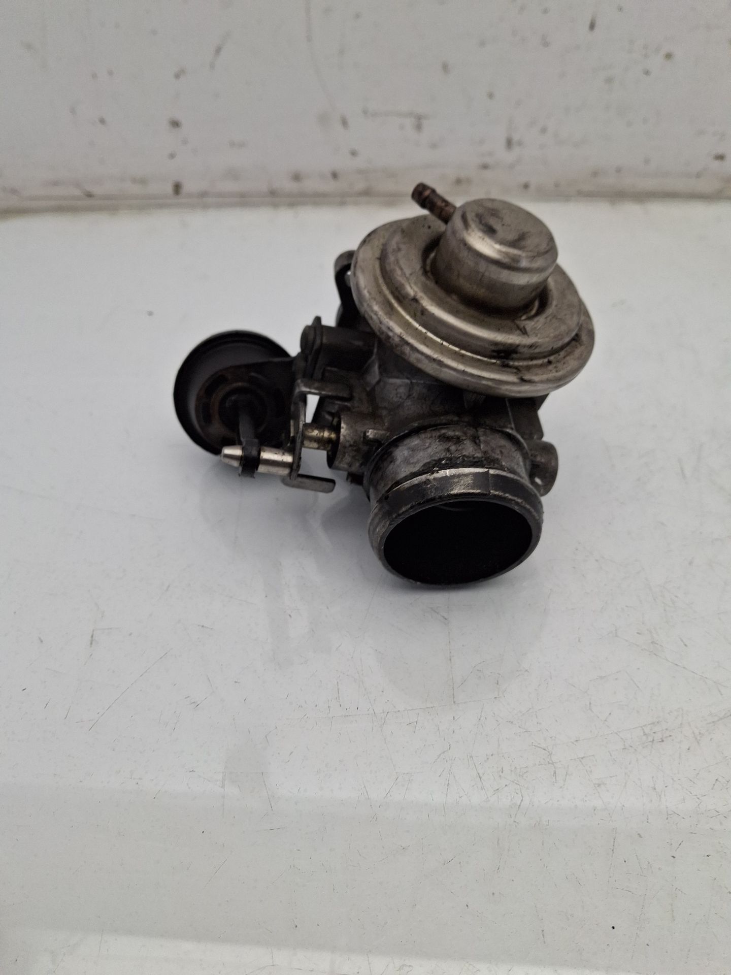 VALVULA EGR VOLKSWAGEN GOLF 