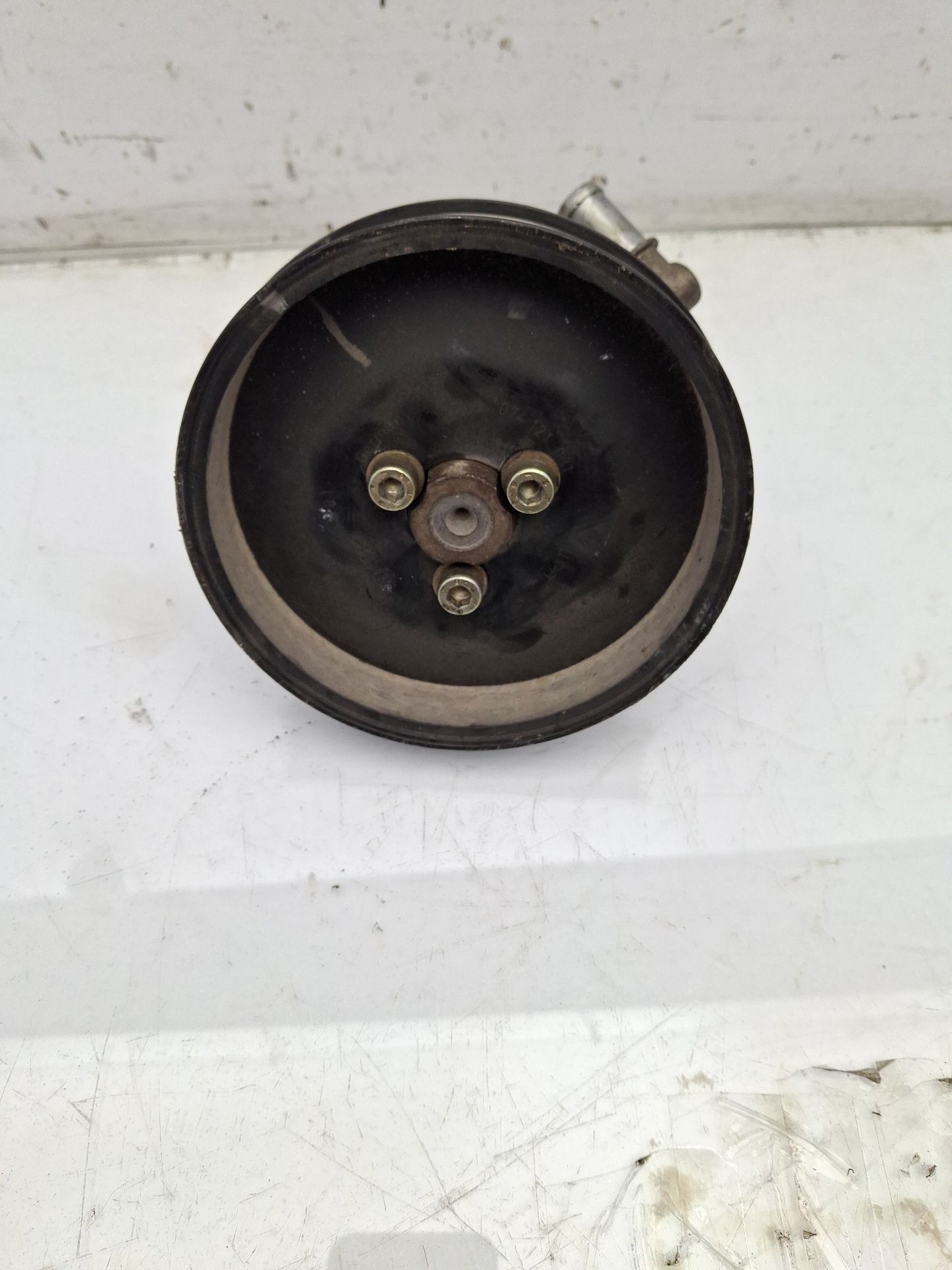 BOMBA DIRECCION VOLKSWAGEN LT 