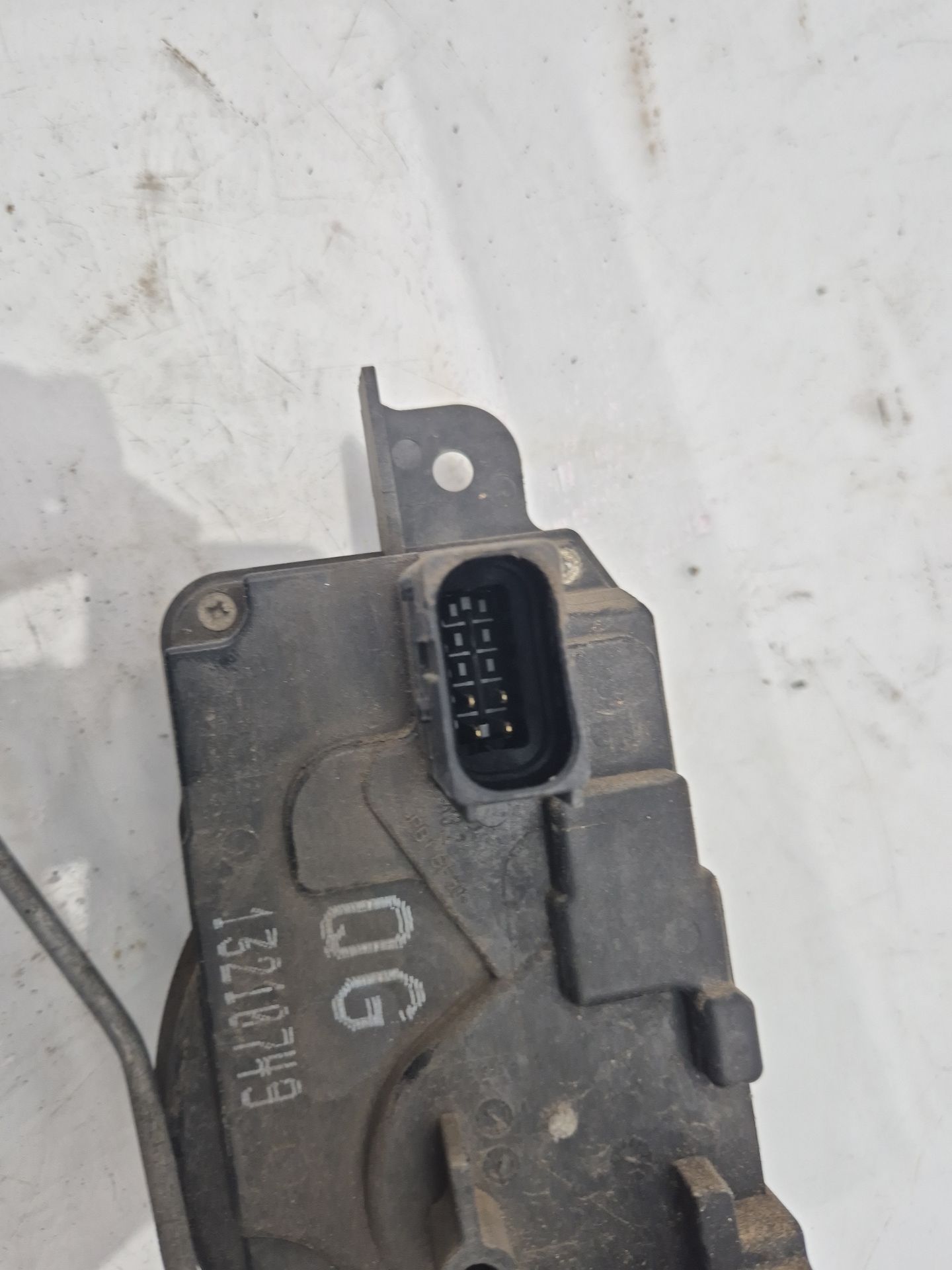 CERRADURA PUERTA DELANTERA DERECHA OPEL ZAFIRA 