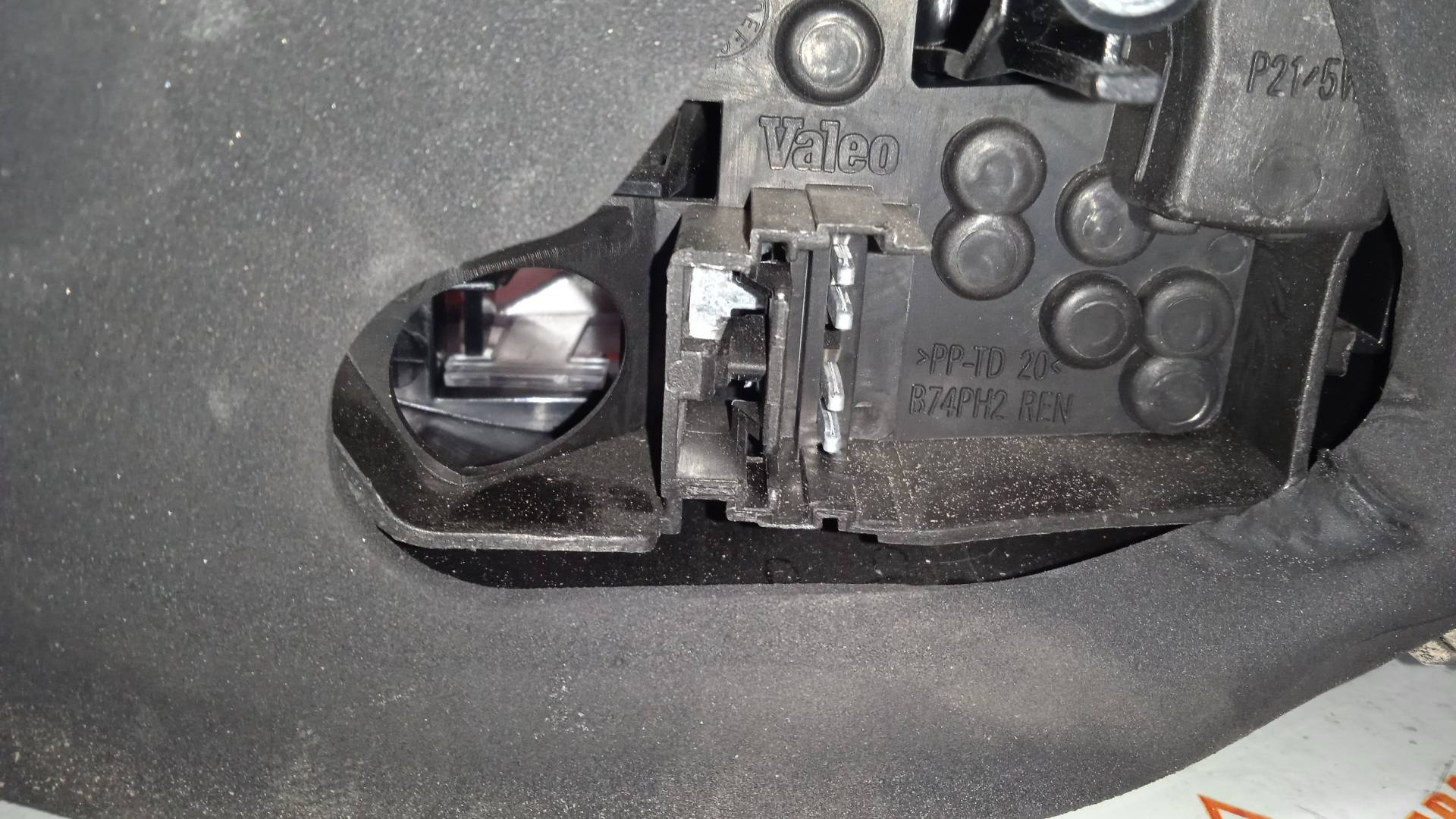 PILOTO TRASERO DERECHO RENAULT LAGUNA L7X M7