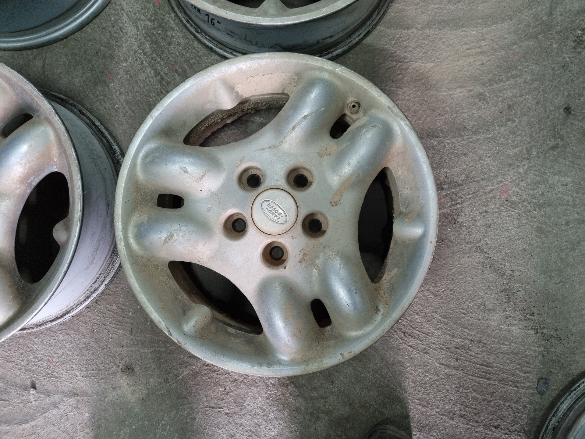 JUEGO LLANTAS LAND ROVER FREELANDER 204D3