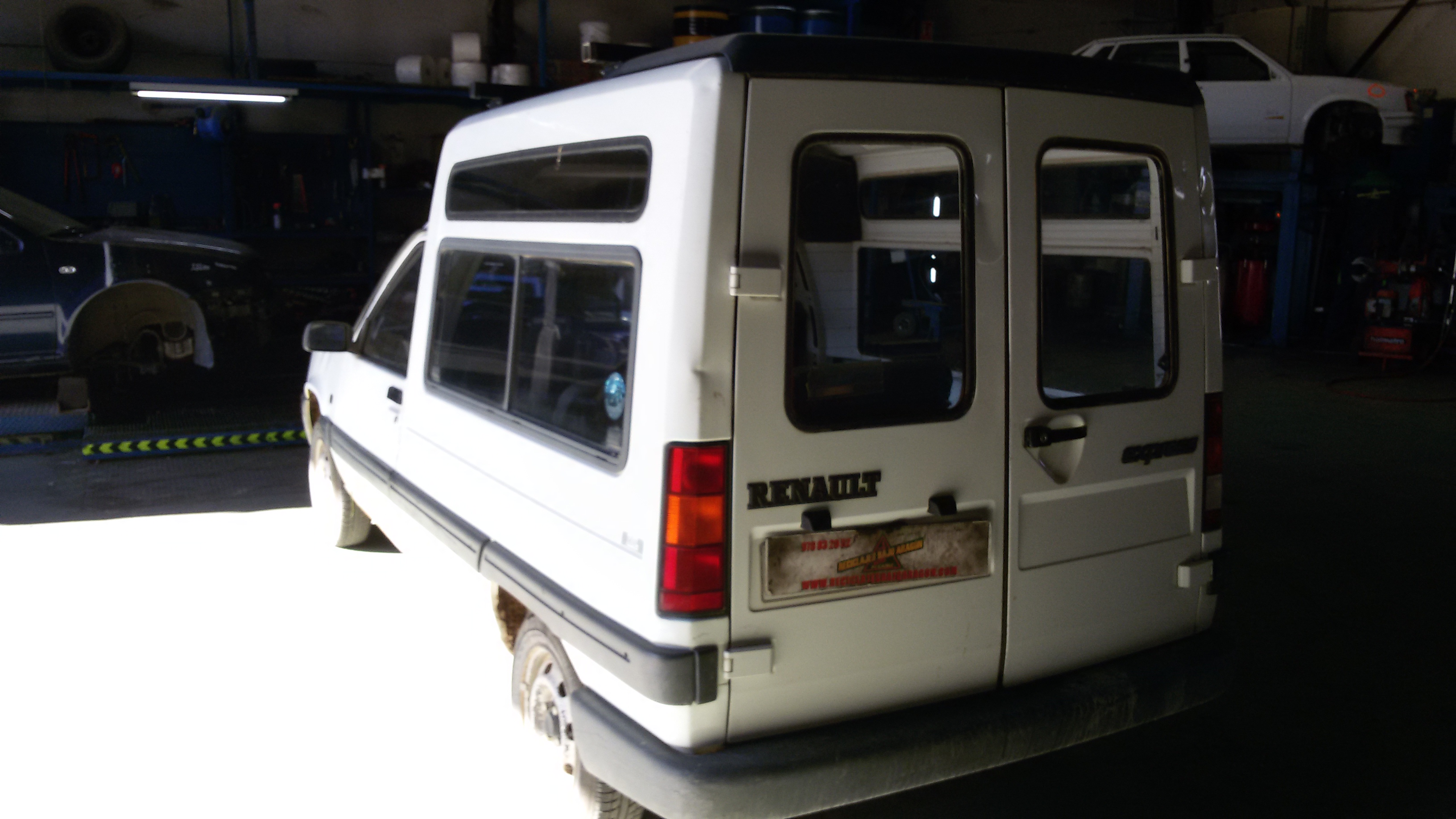 MANDO LUCES RENAULT RAPID/EXPRESS (F40) F8M