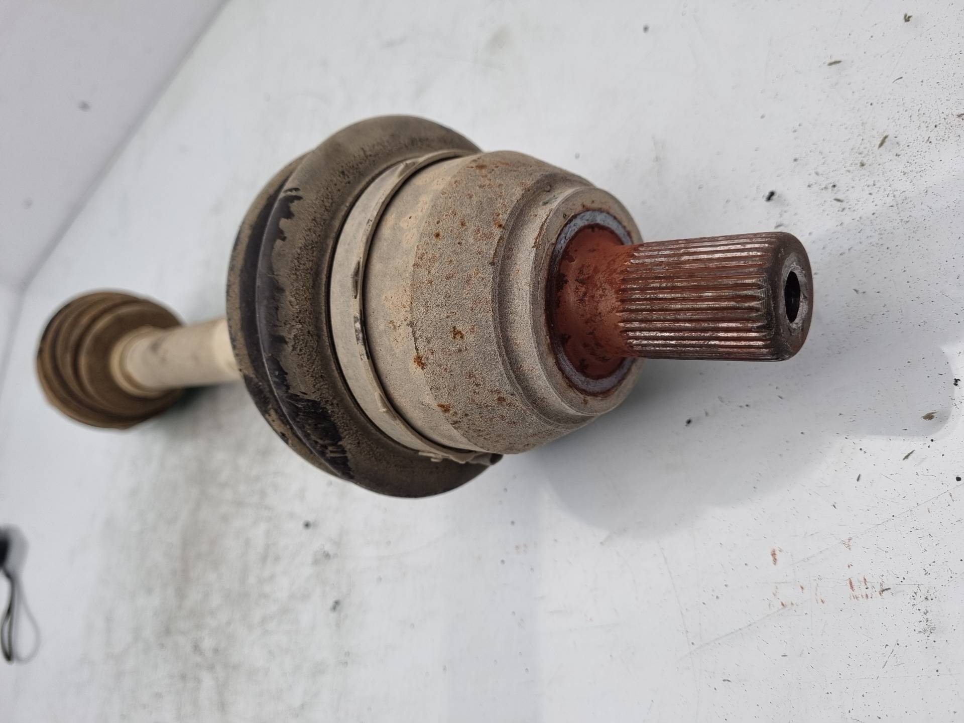 TRANSMISION DELANTERA IZQUIERDA FORD FOCUS HWDA