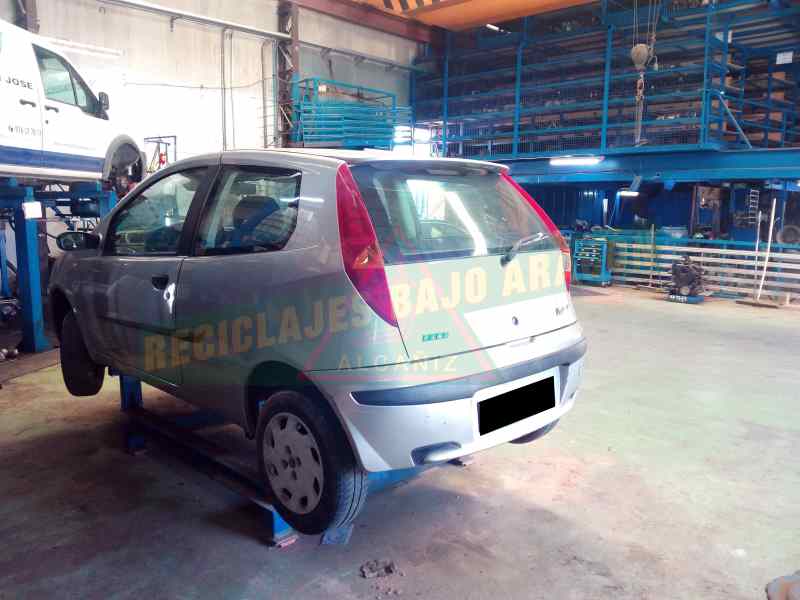 PARAGOLPES DELANTERO FIAT PUNTO 188A5000