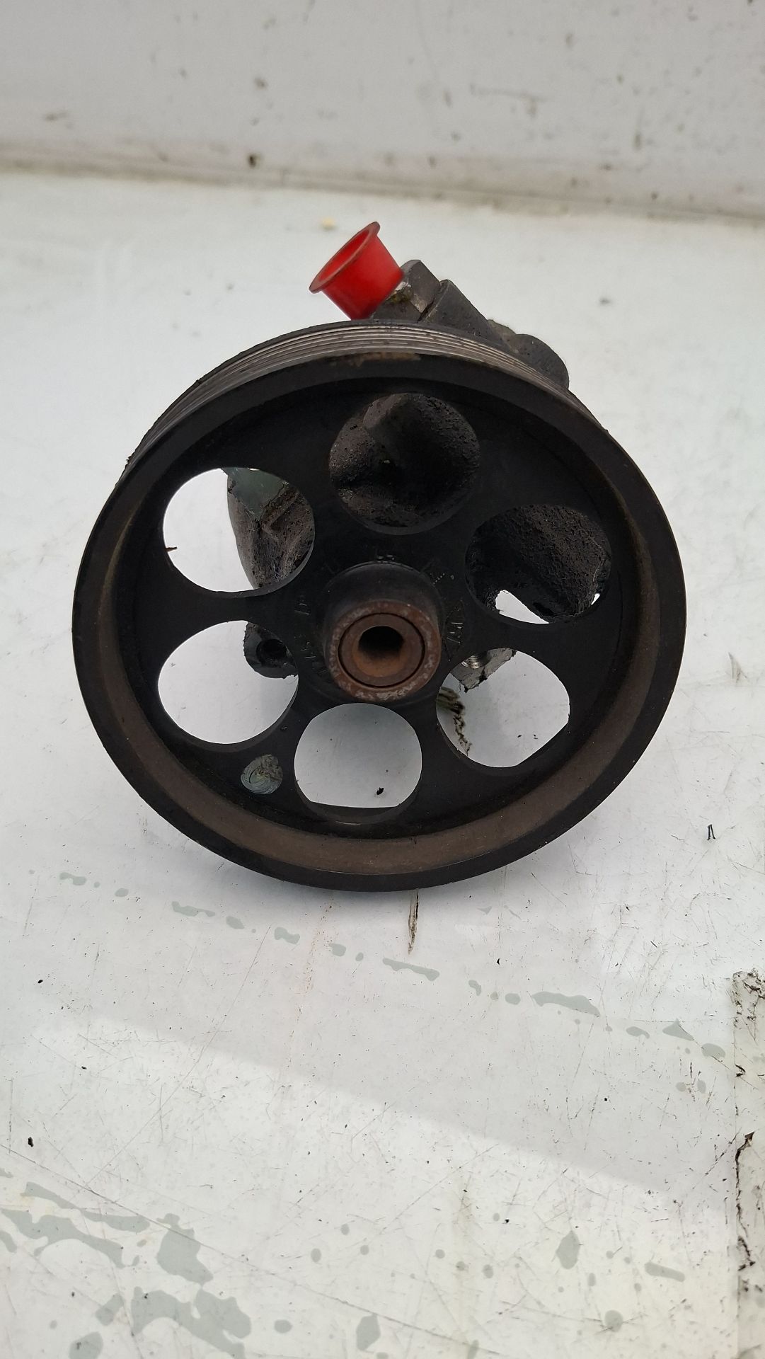 BOMBA DIRECCION RENAULT LAGUNA 