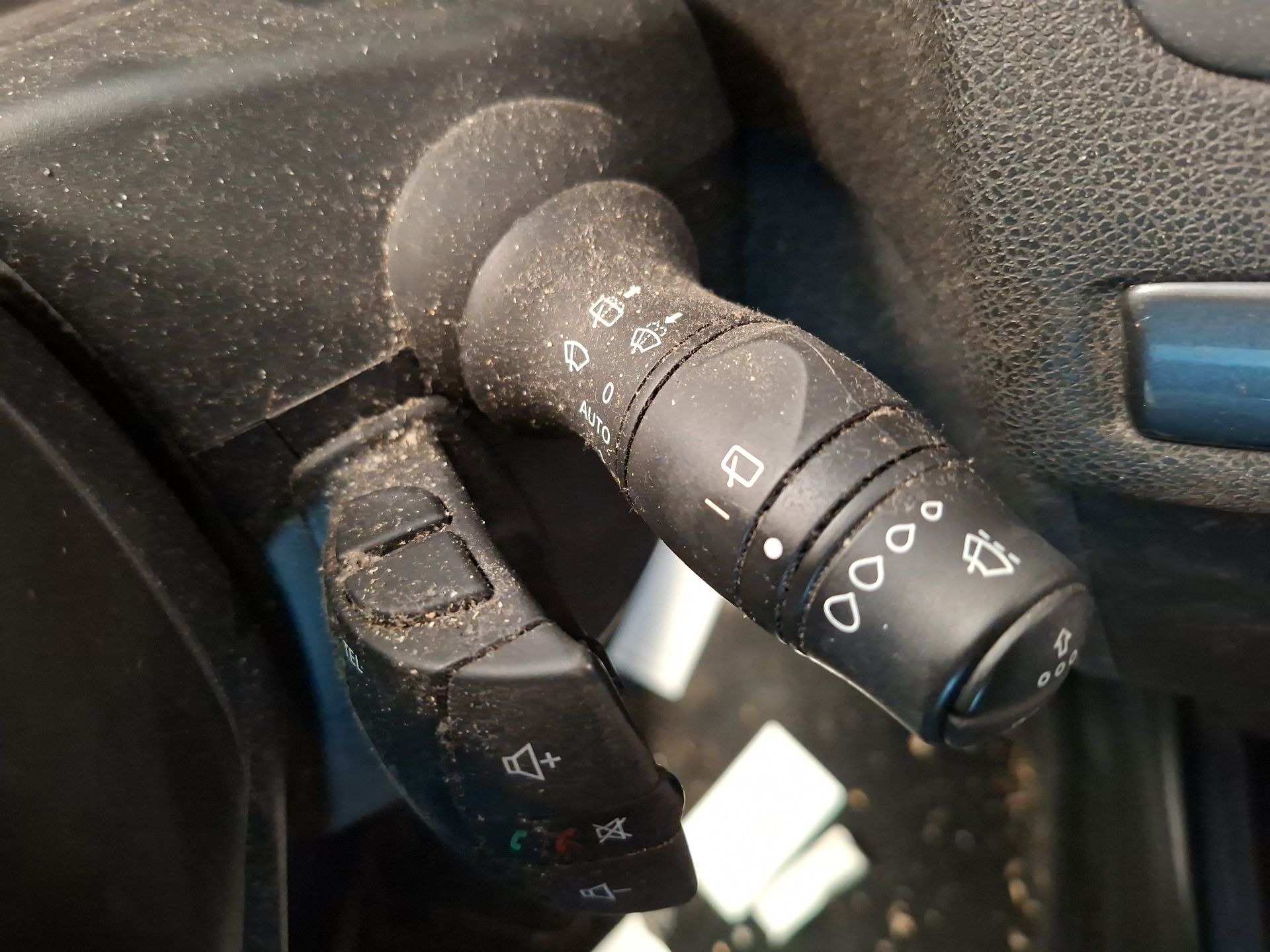 MANDO MULTIFUNCION RENAULT MEGANE 