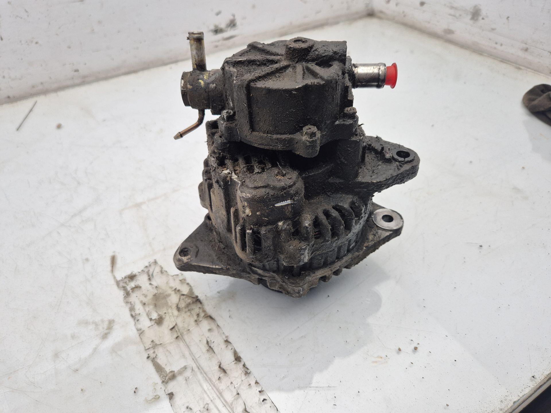 ALTERNADOR MITSUBISHI L200 