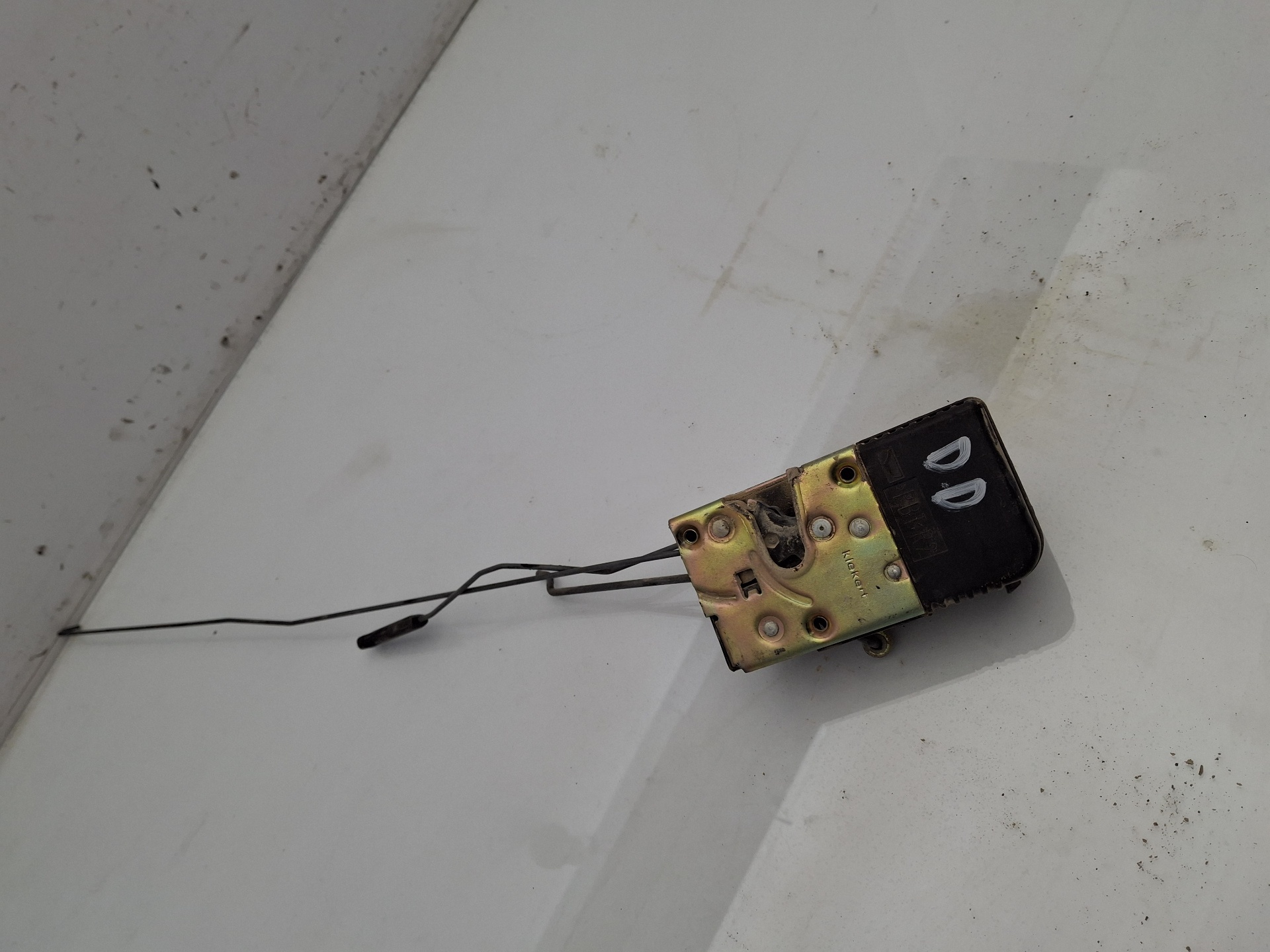 CERRADURA PUERTA DELANTERA DERECHA PEUGEOT EXPERT D8B