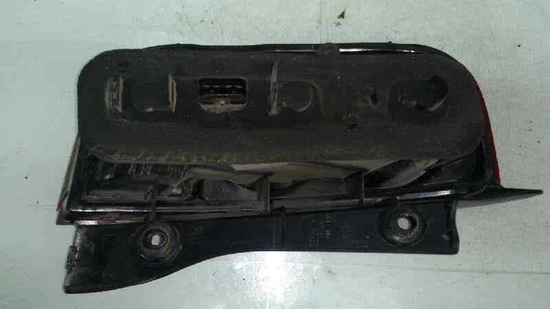 PILOTO TRASERO DERECHO NISSAN MICRA CR12DE