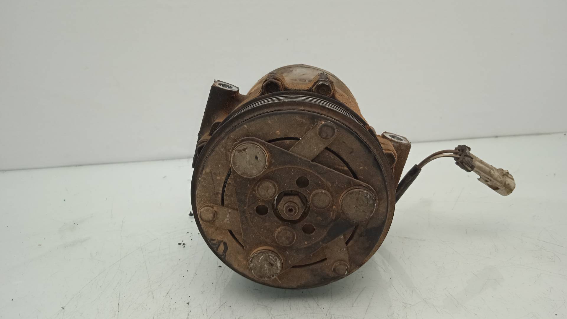 COMPRESOR AIRE ACONDICIONADO OPEL CORSA Z13DT