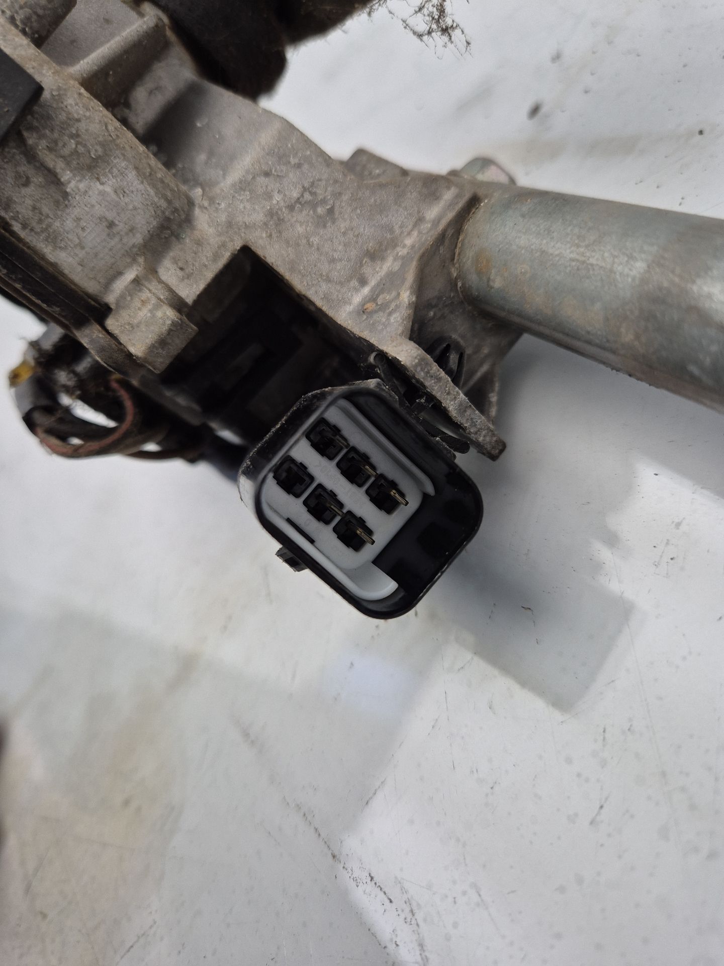 MOTOR LIMPIA DELANTERO SSANGYONG KORANDO 