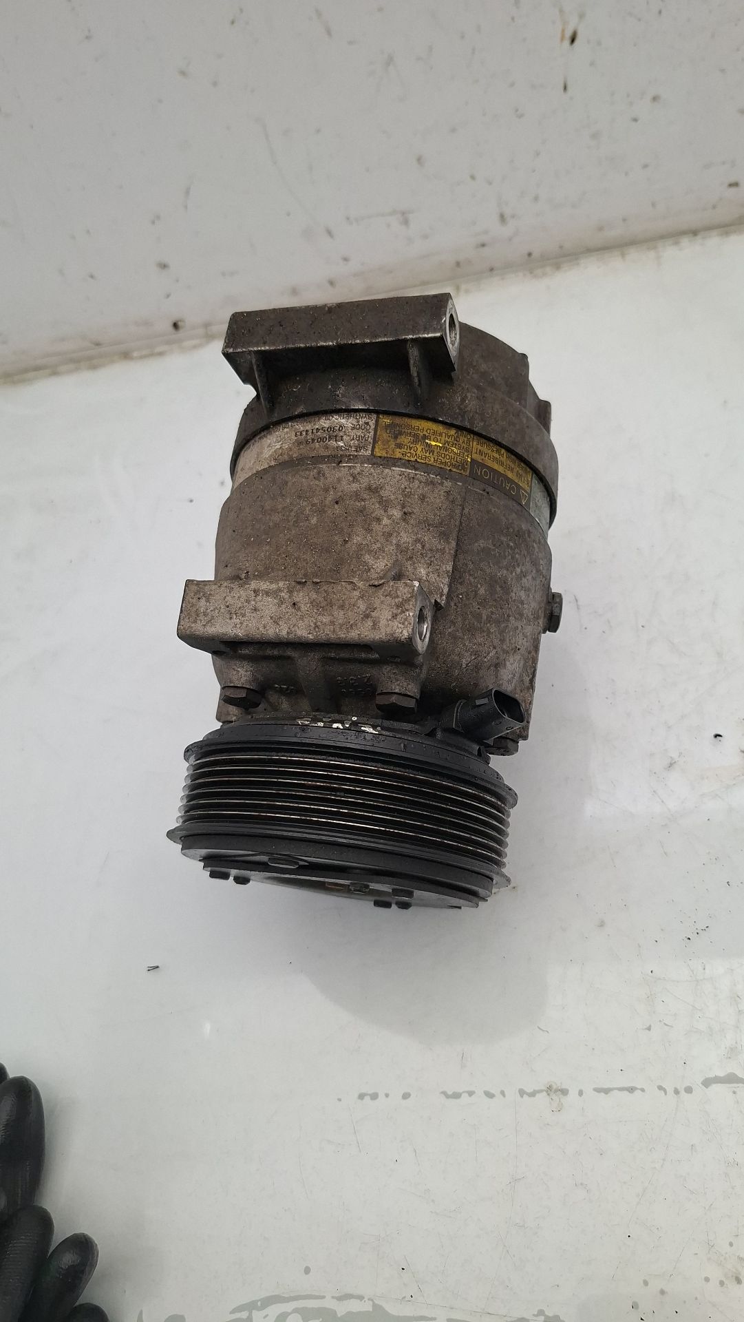 COMPRESOR AIRE ACONDICIONADO RENAULT LAGUNA 