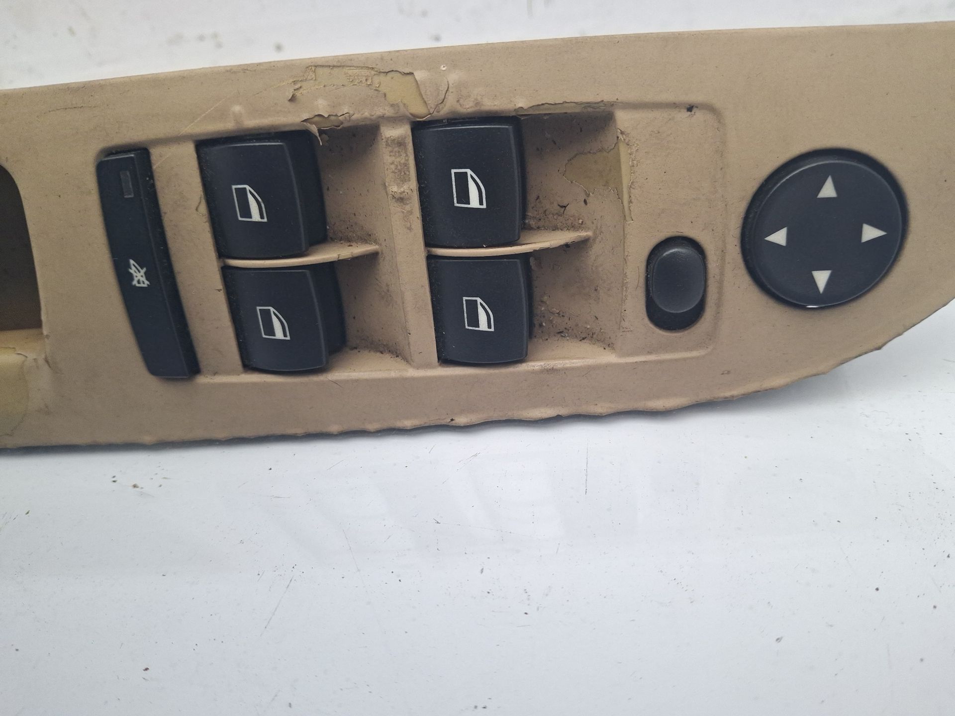 MANDO ELEVALUNAS DELANTERO IZQUIERDO BMW 5 