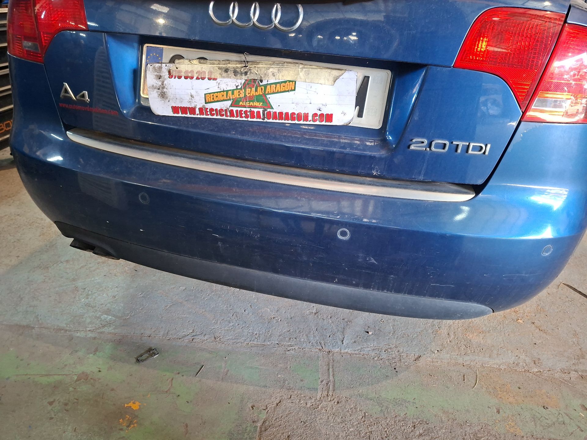 PARAGOLPES TRASERO AUDI A4 