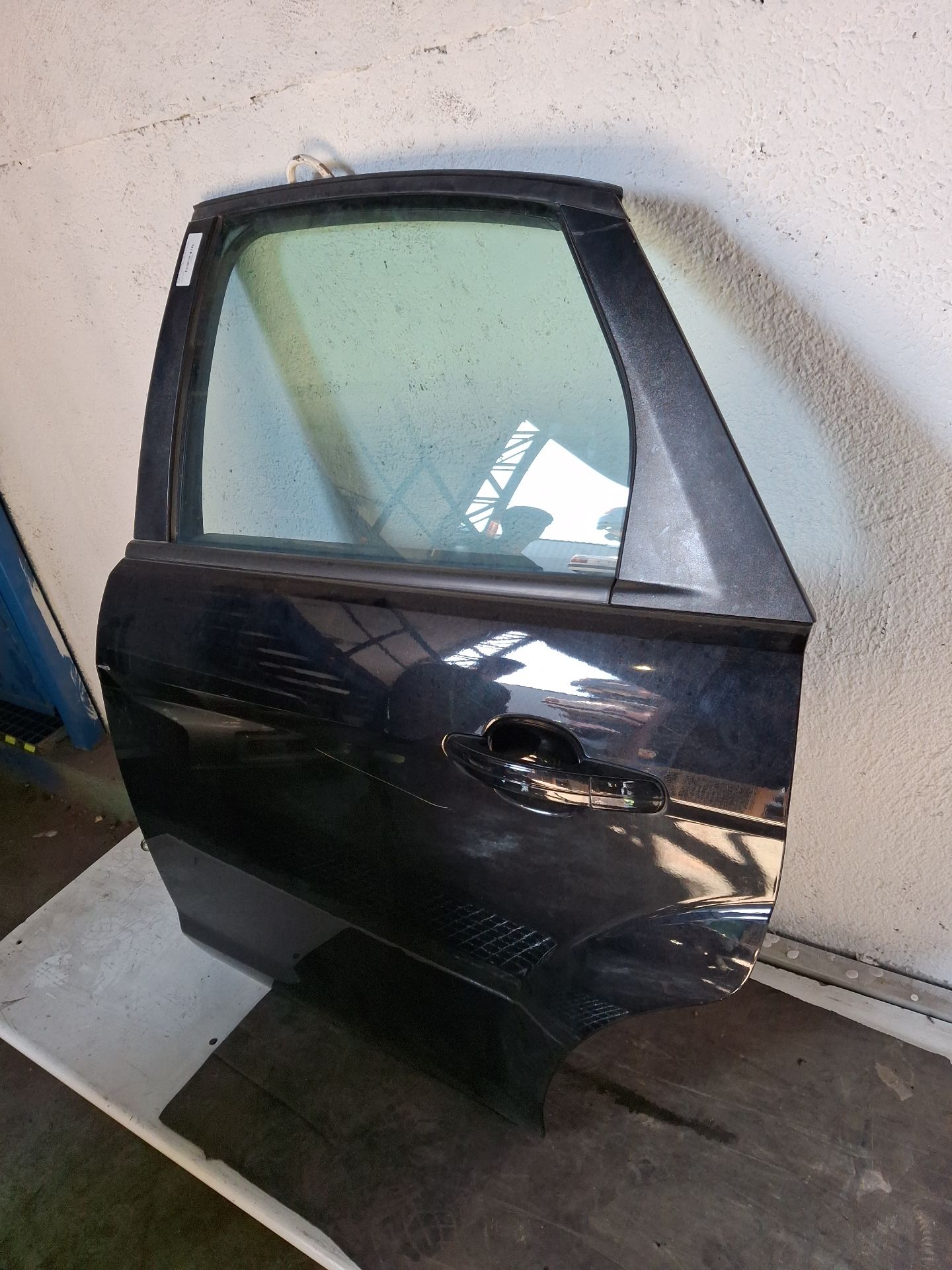 PUERTA TRASERA IZQUIERDA FORD FOCUS 