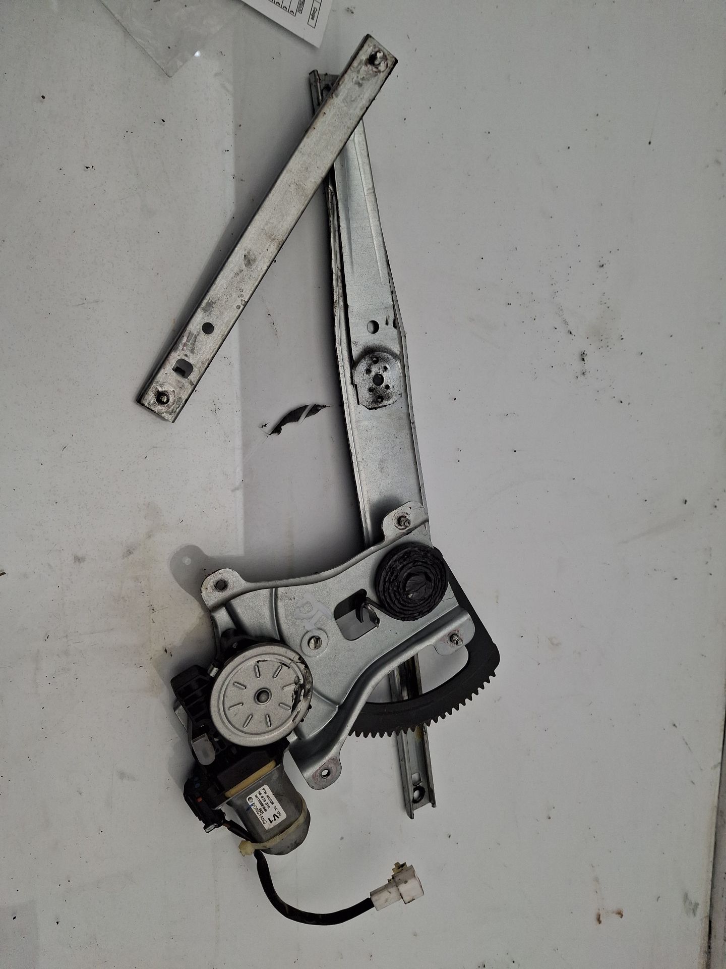 ELEVALUNAS DELANTERO IZQUIERDO CHEVROLET AVEO 