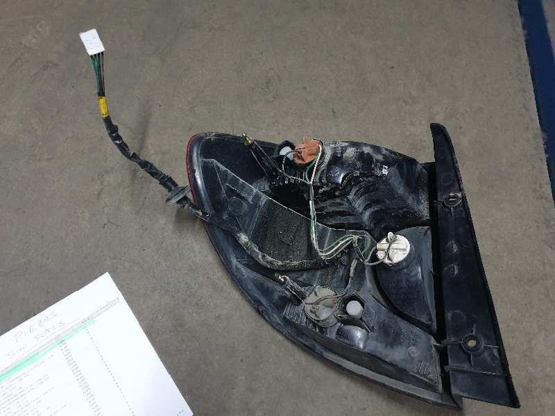 PILOTO TRASERO DERECHO KIA RIO G A5D