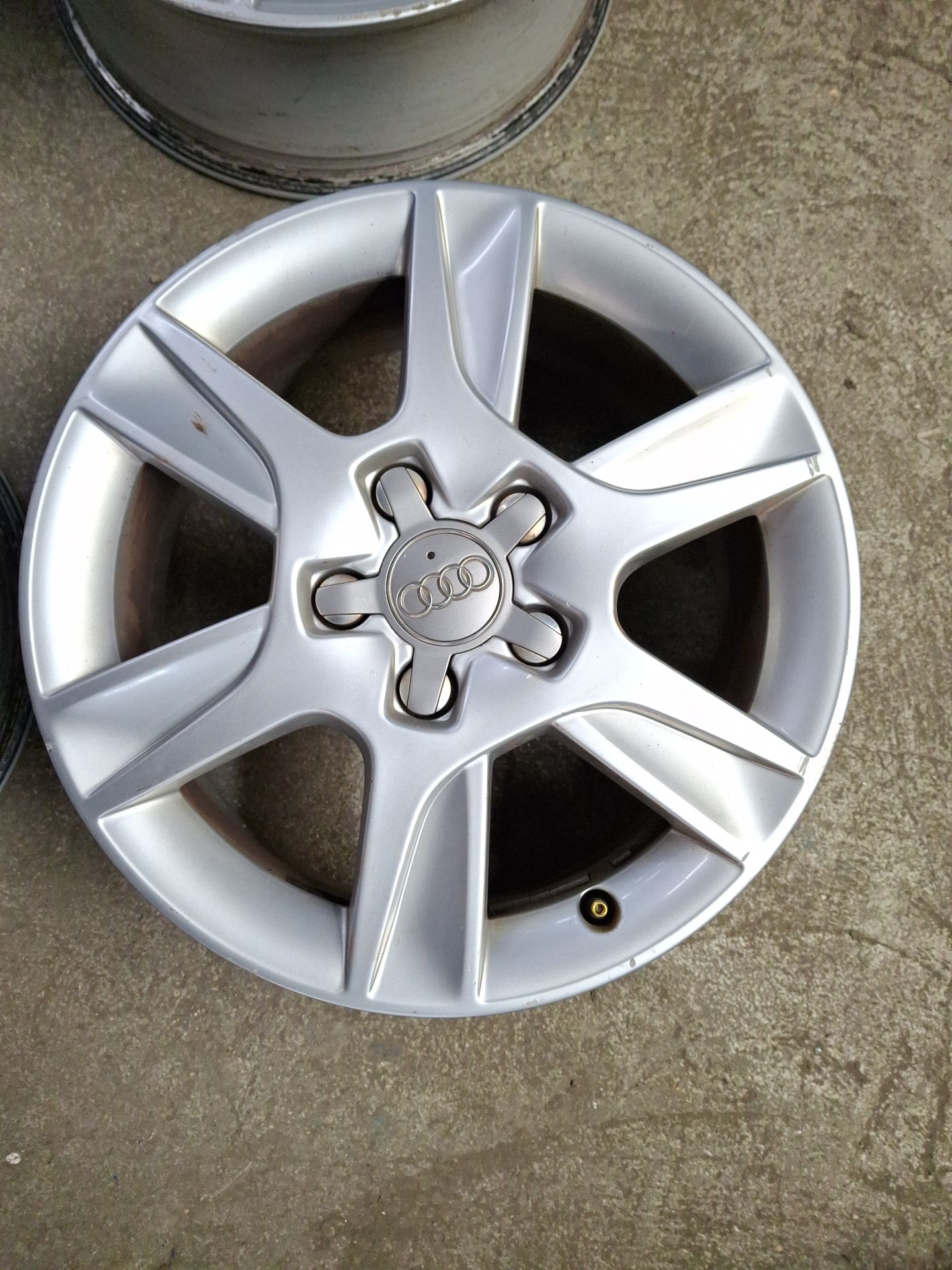 JUEGO LLANTAS AUDI A3 