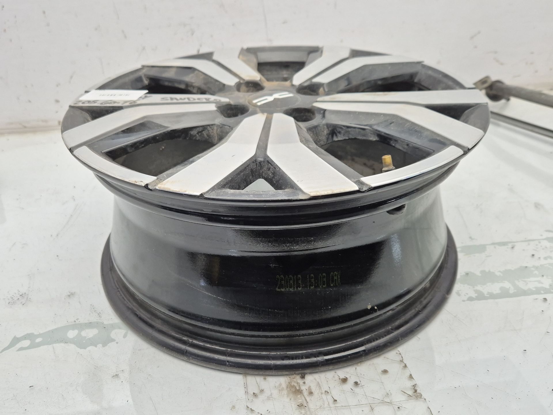 LLANTA DACIA SANDERO 