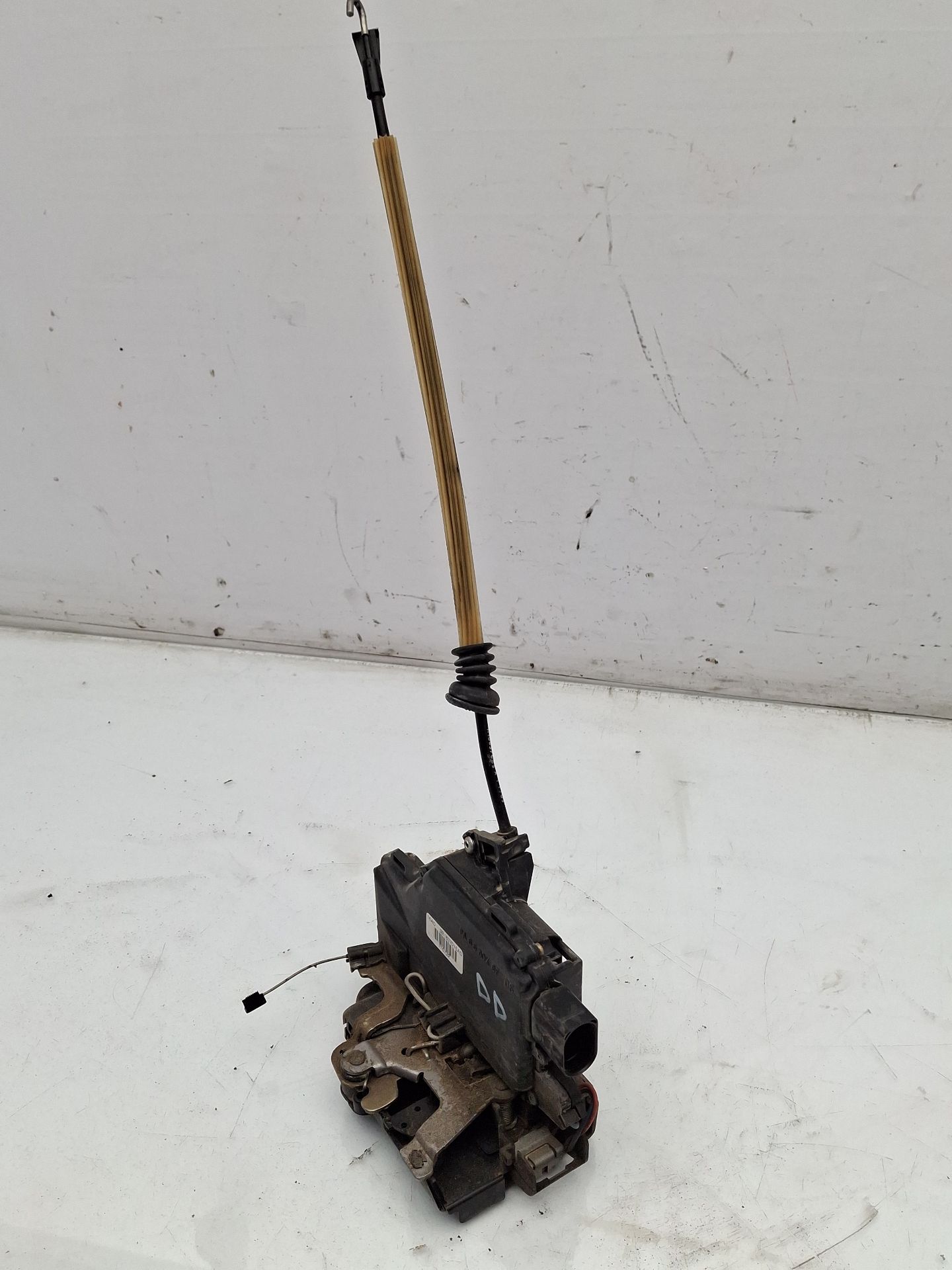 CERRADURA PUERTA DELANTERA DERECHA SEAT TOLEDO 