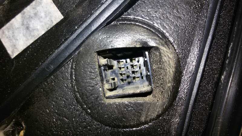 RETROVISOR DERECHO HYUNDAI TERRACAN D4BH