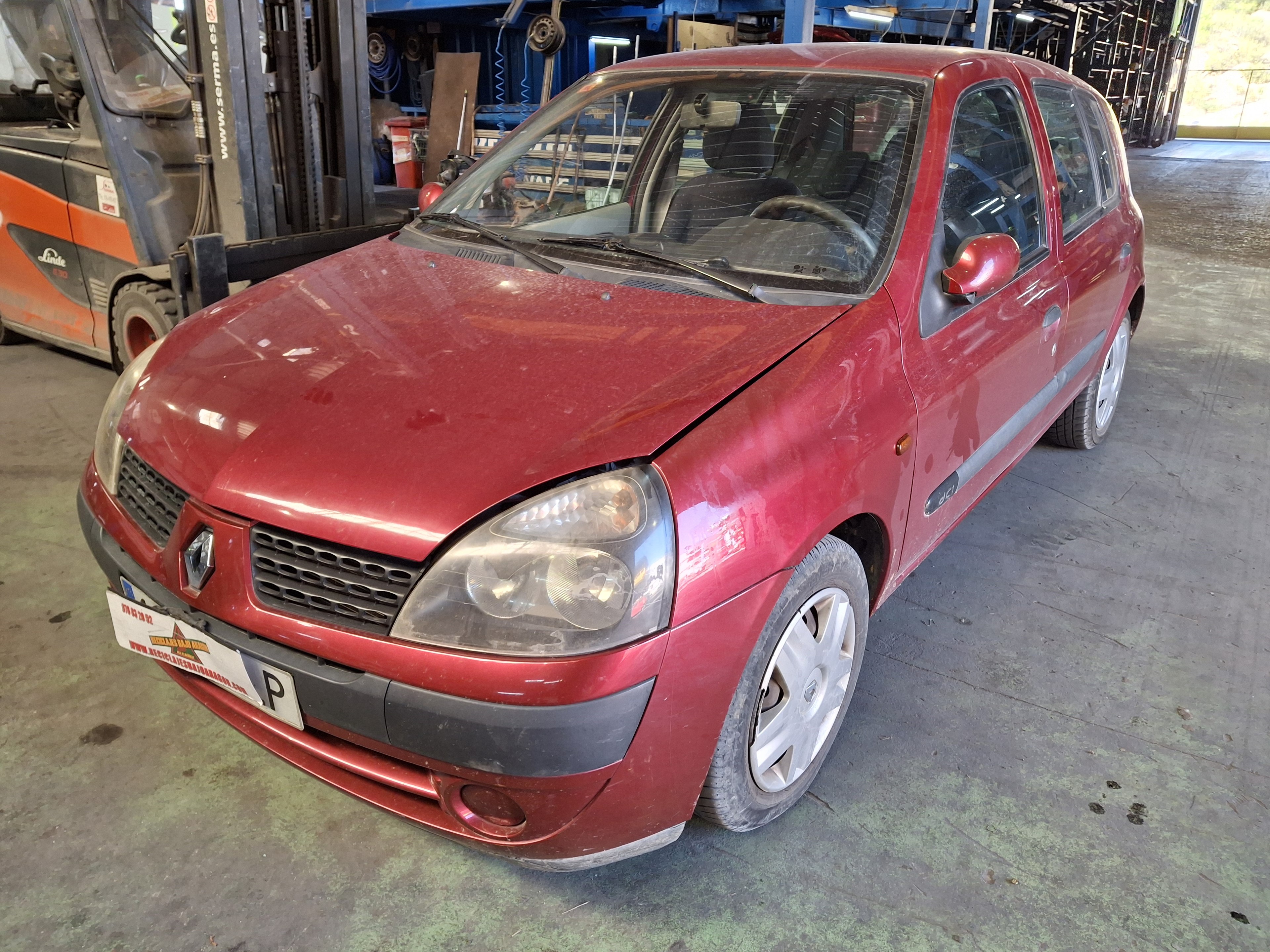 REJILLA DELANTERA RENAULT CLIO 