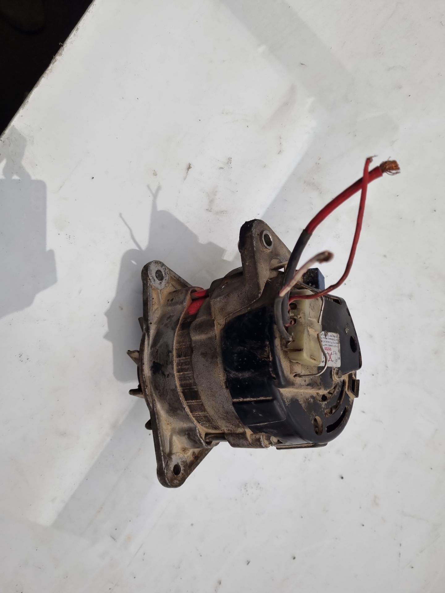 ALTERNADOR LAND ROVER RANGE 