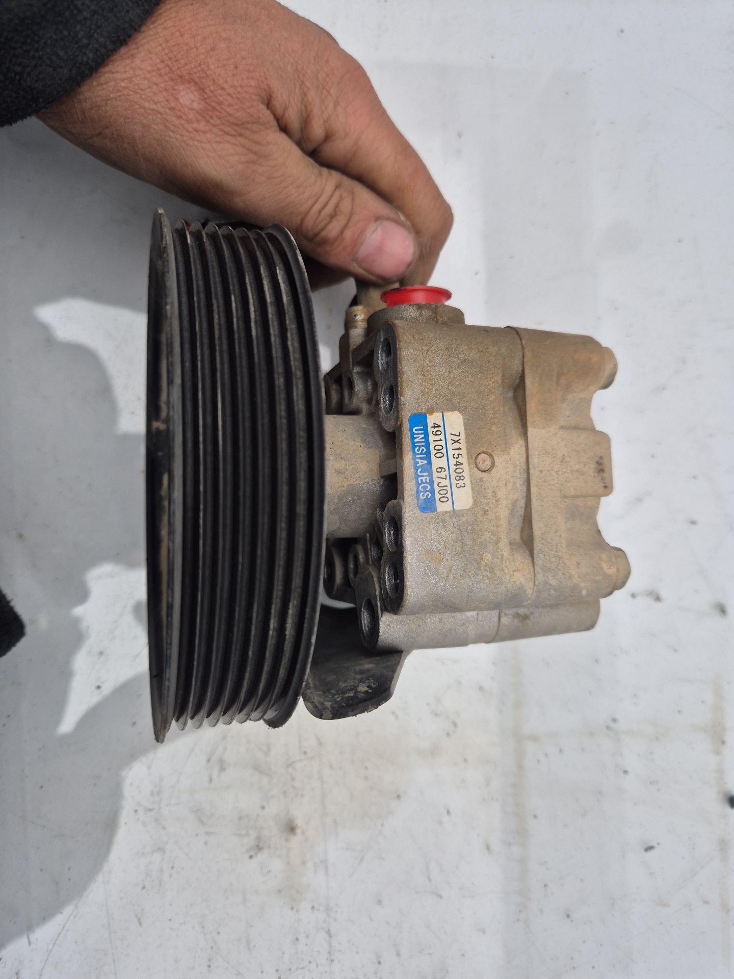 BOMBA DIRECCION SUZUKI GRAND 