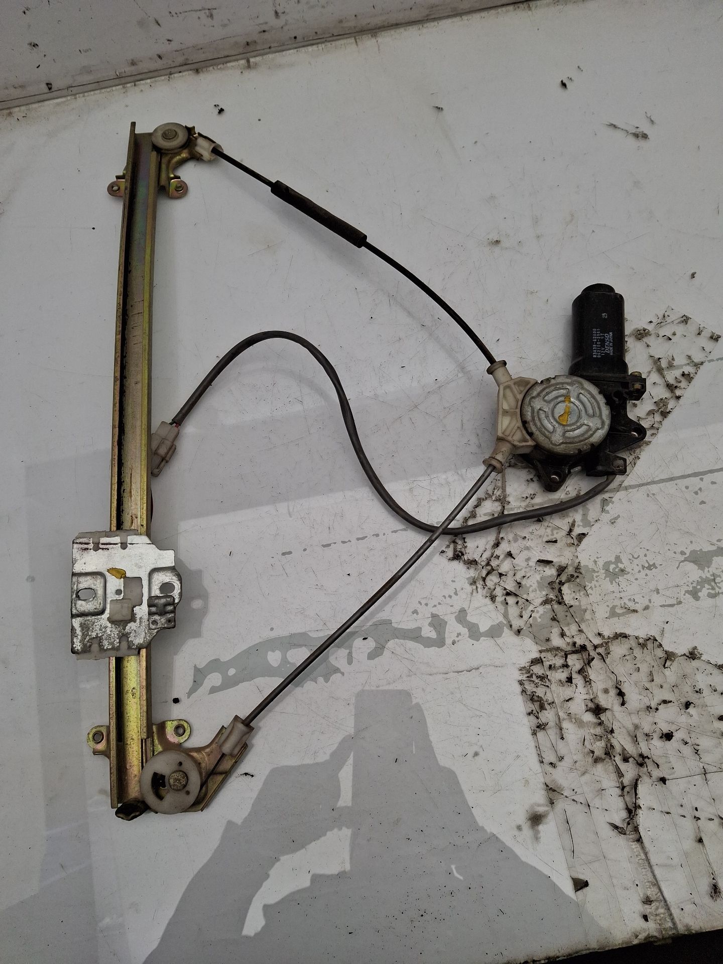 ELEVALUNAS DELANTERO DERECHO SUZUKI VITARA 