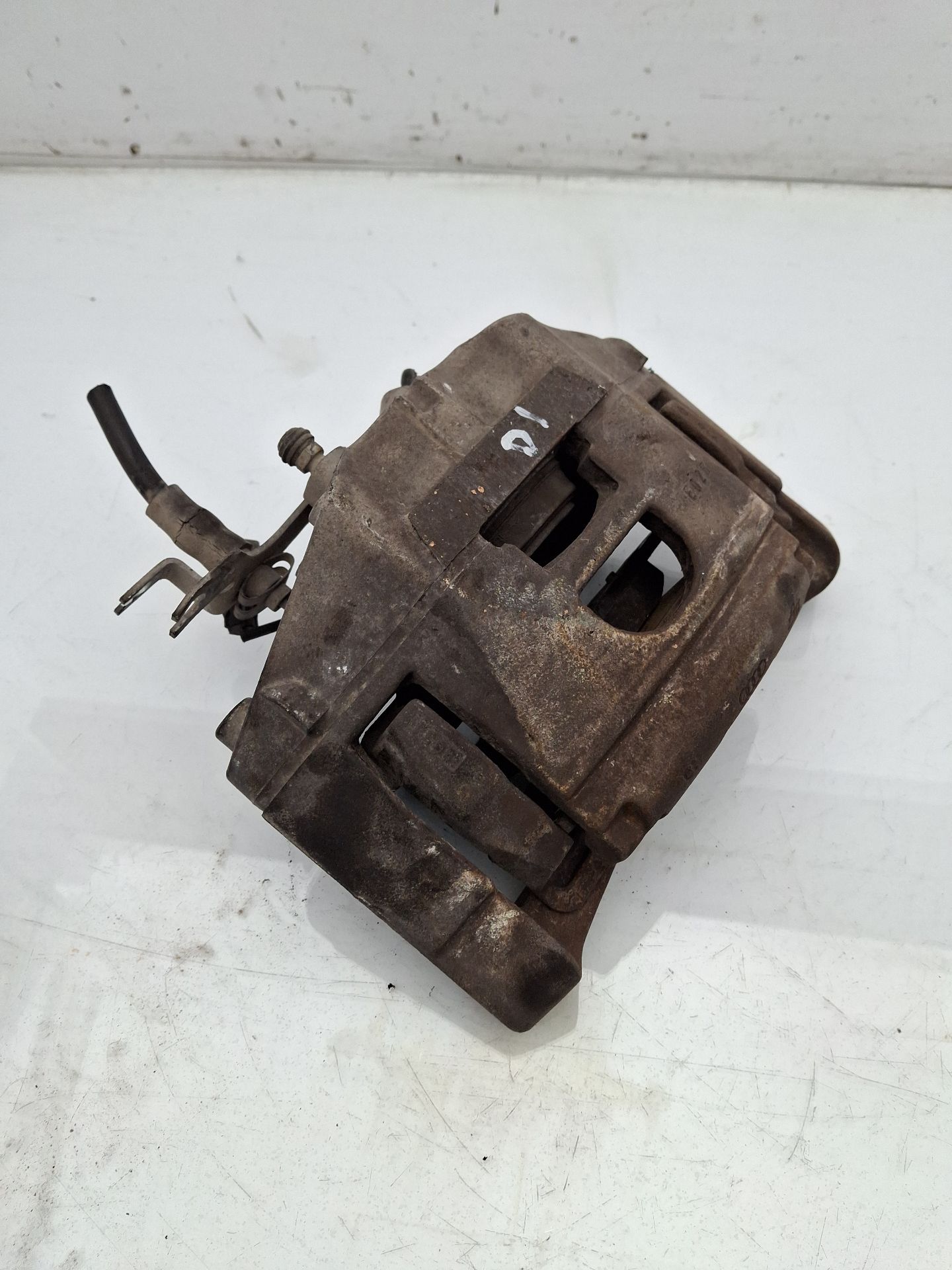PINZA FRENO DELANTERA IZQUIERDA AUDI A6 BMK