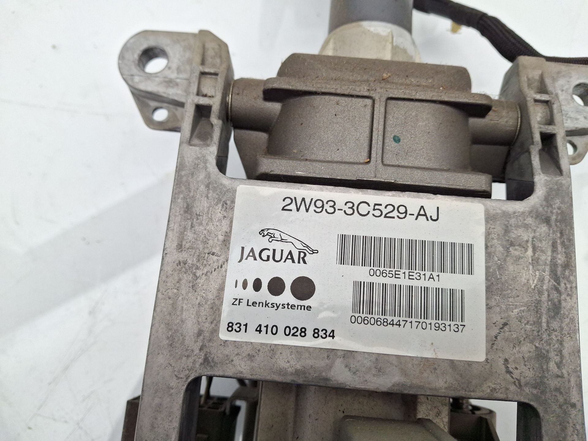 COLUMNA DIRECCION JAGUAR S-TYPE 