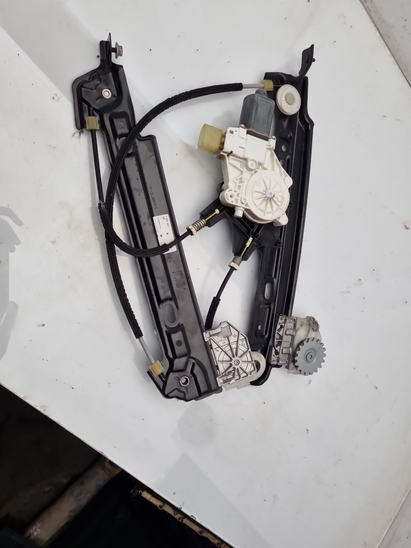 ELEVALUNAS TRASERO IZQUIERDO BMW 3 