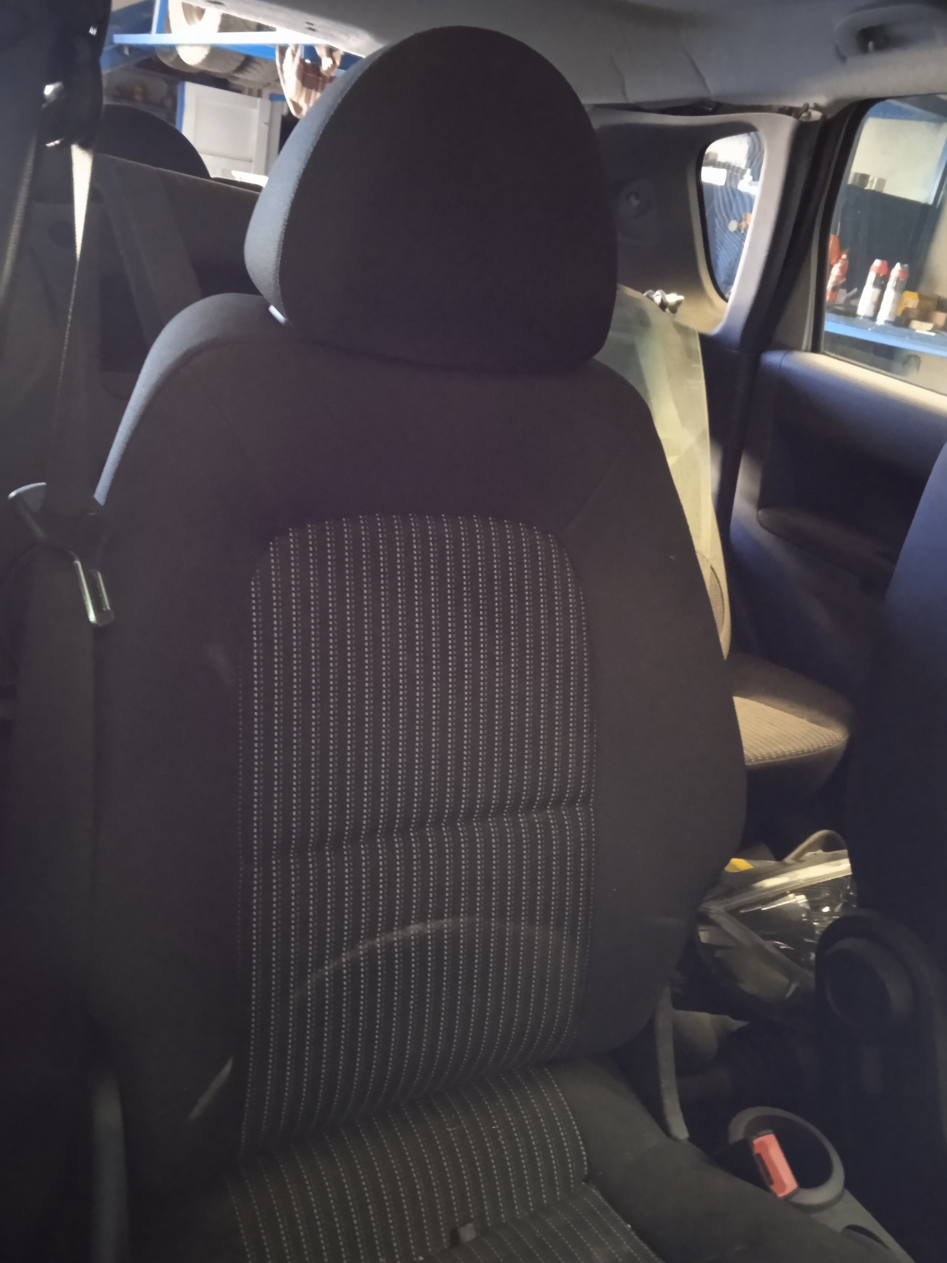 ABS MITSUBISHI COLT 639939