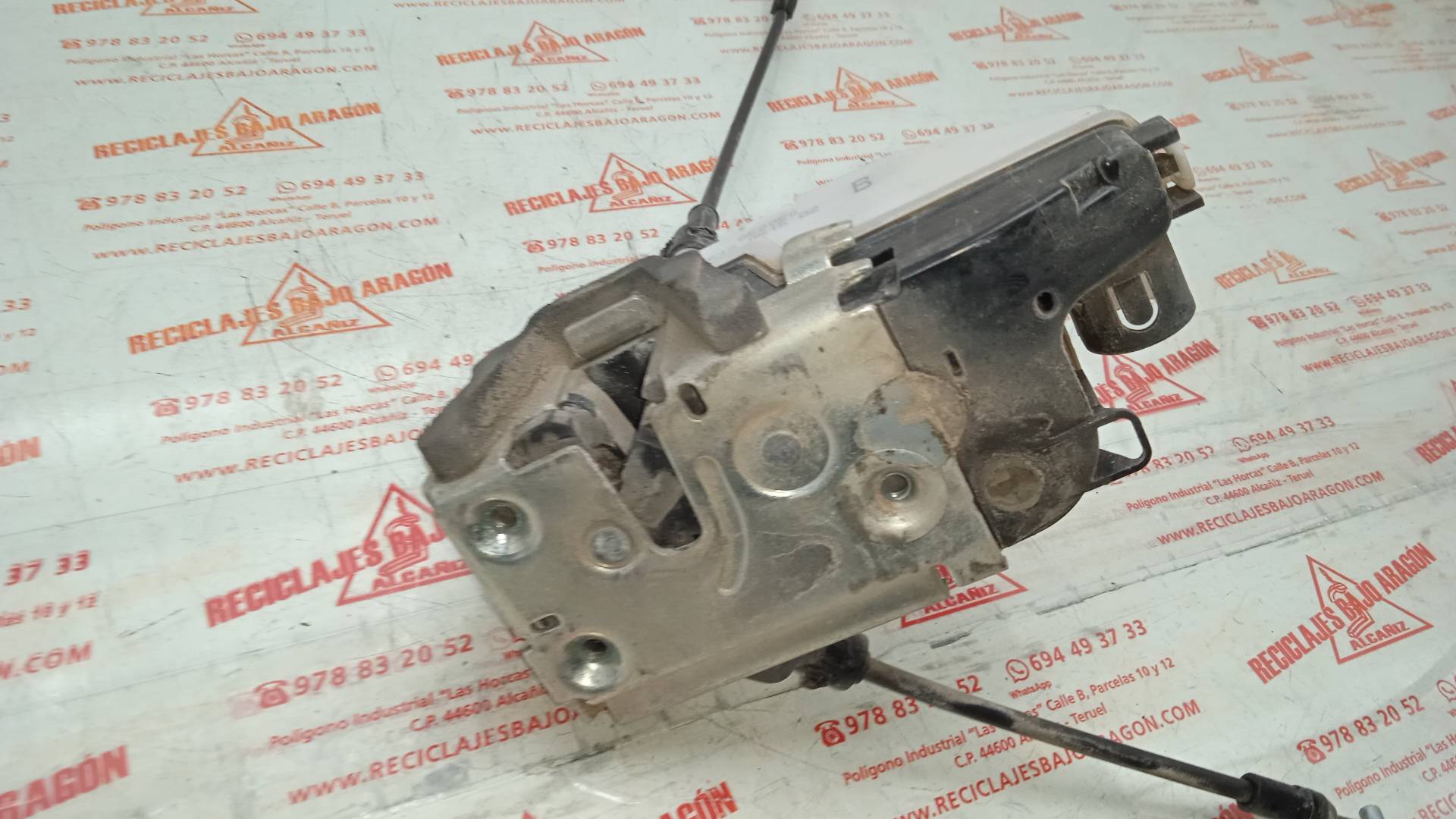 CERRADURA PUERTA DELANTERA DERECHA NISSAN PRIMERA F9Q