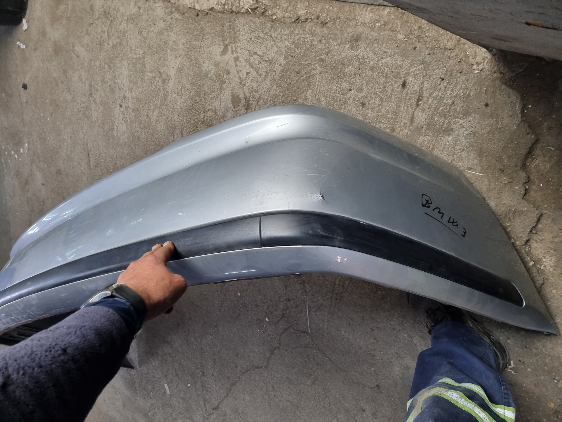 PARAGOLPES TRASERO BMW 3 30-6D-2 D