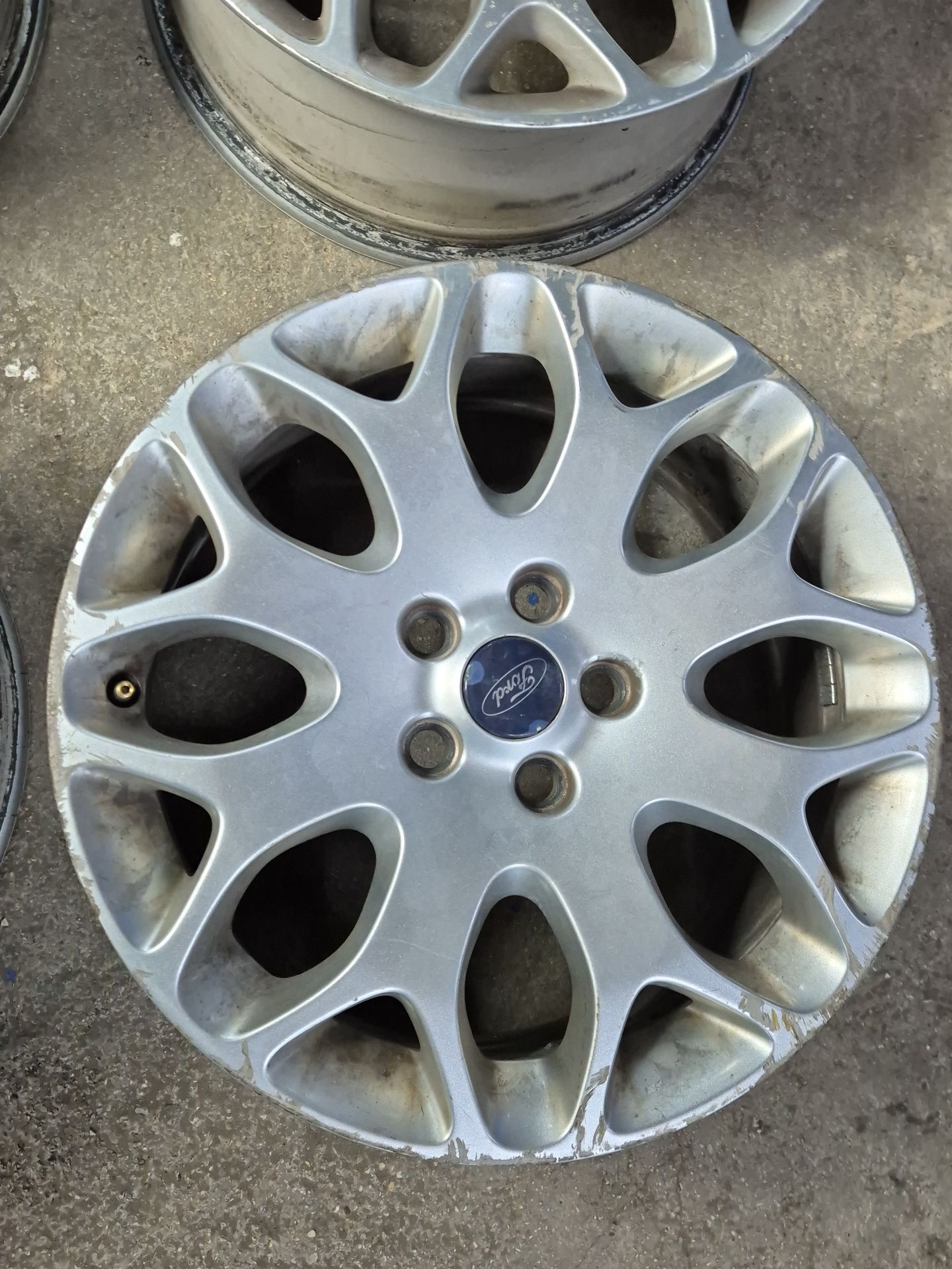 JUEGO LLANTAS FORD FOCUS 