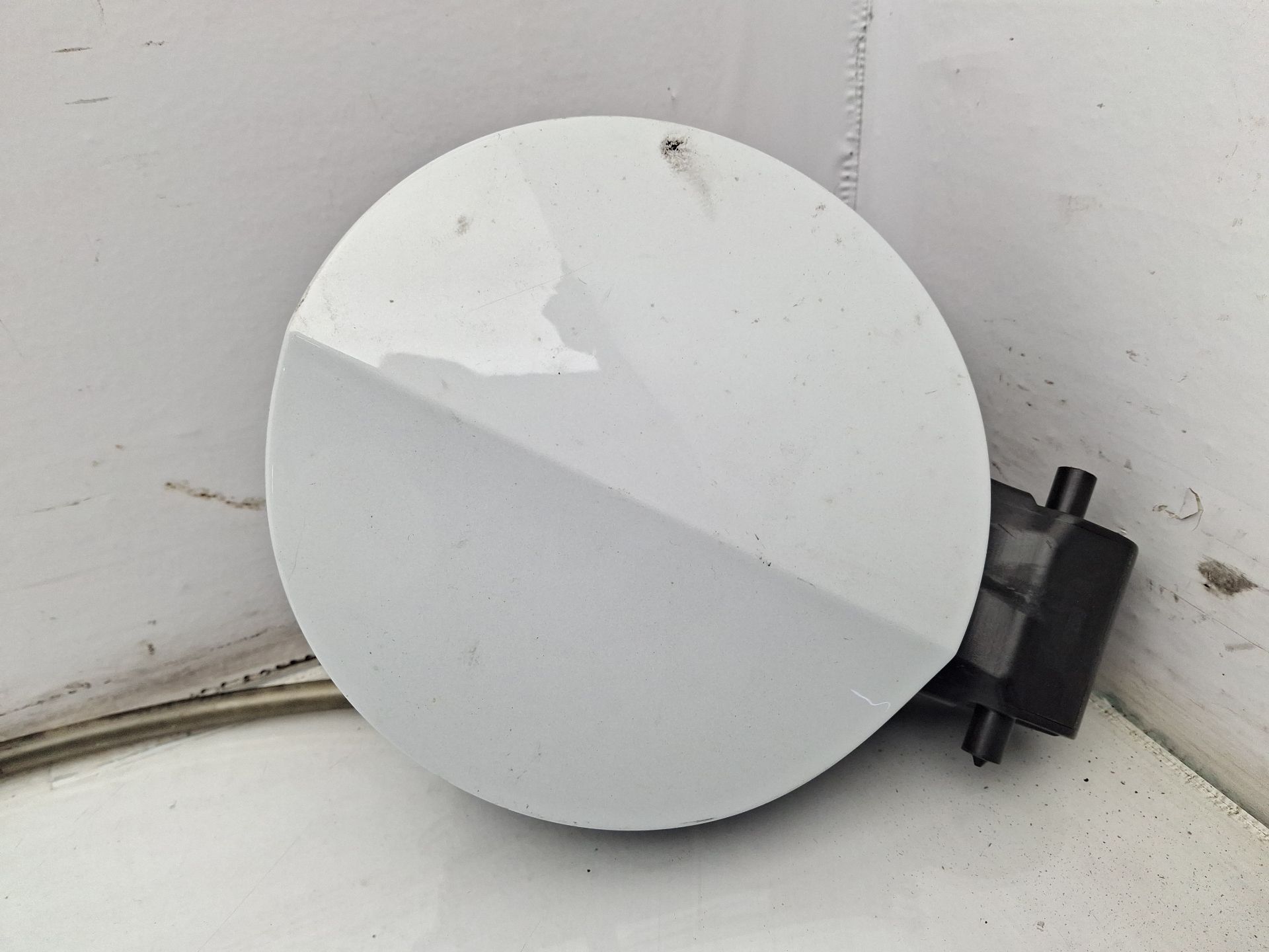 TAPA EXTERIOR COMBUSTIBLE AUDI A1 