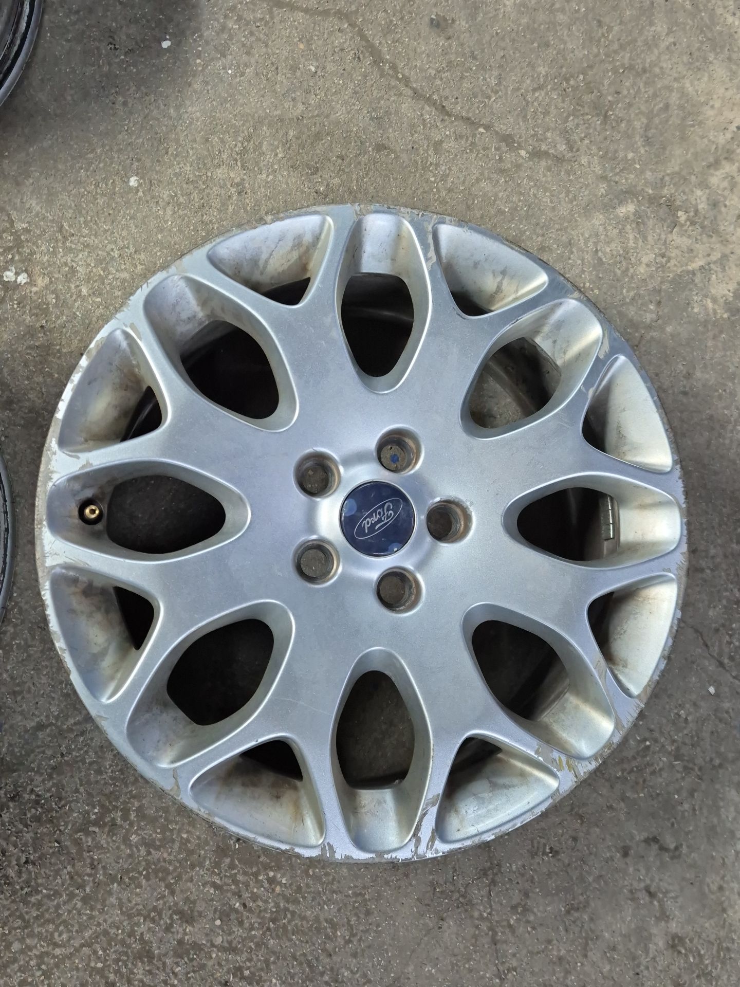 JUEGO LLANTAS FORD FOCUS 