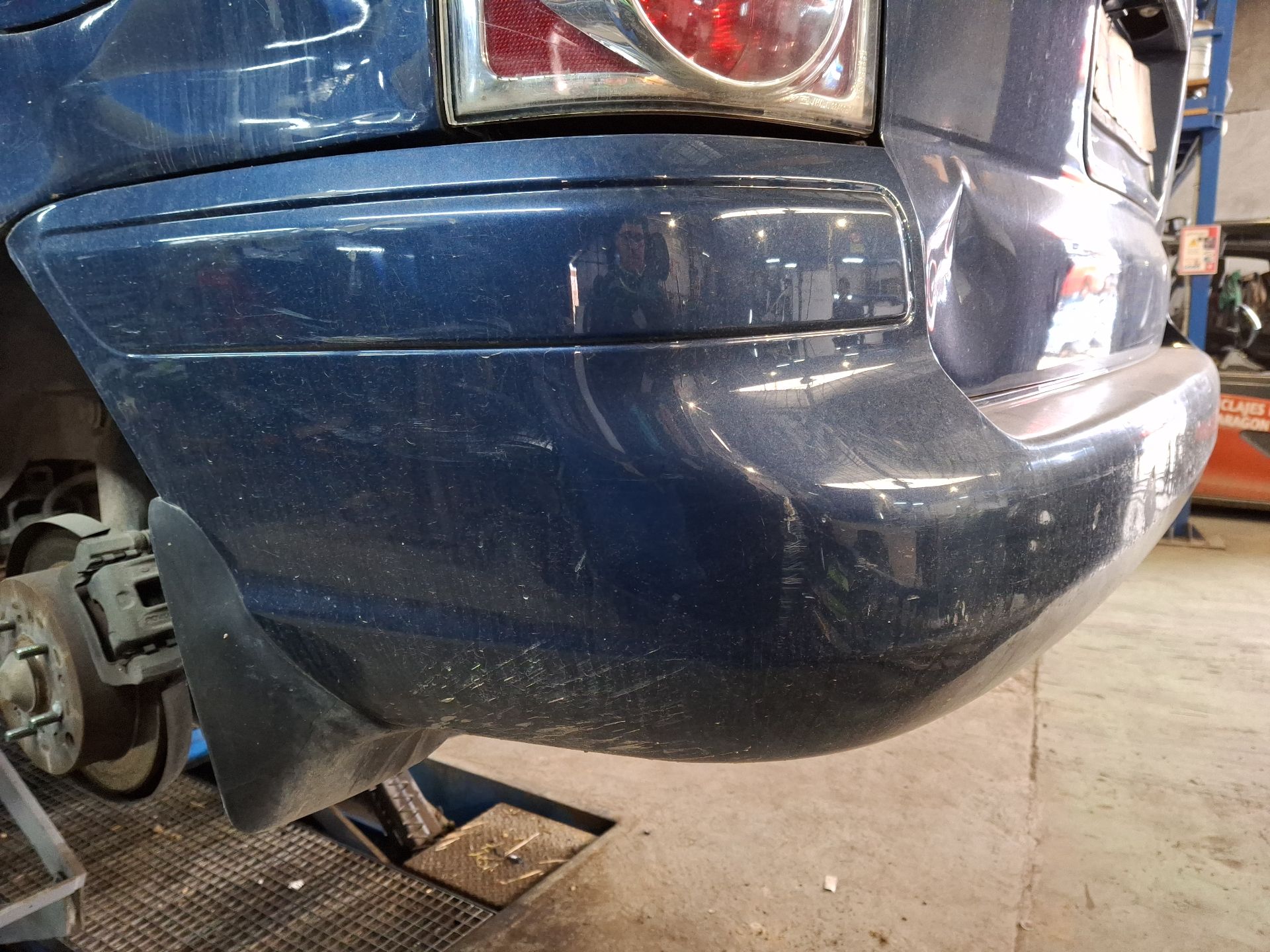 PARAGOLPES TRASERO HYUNDAI TRAJET 