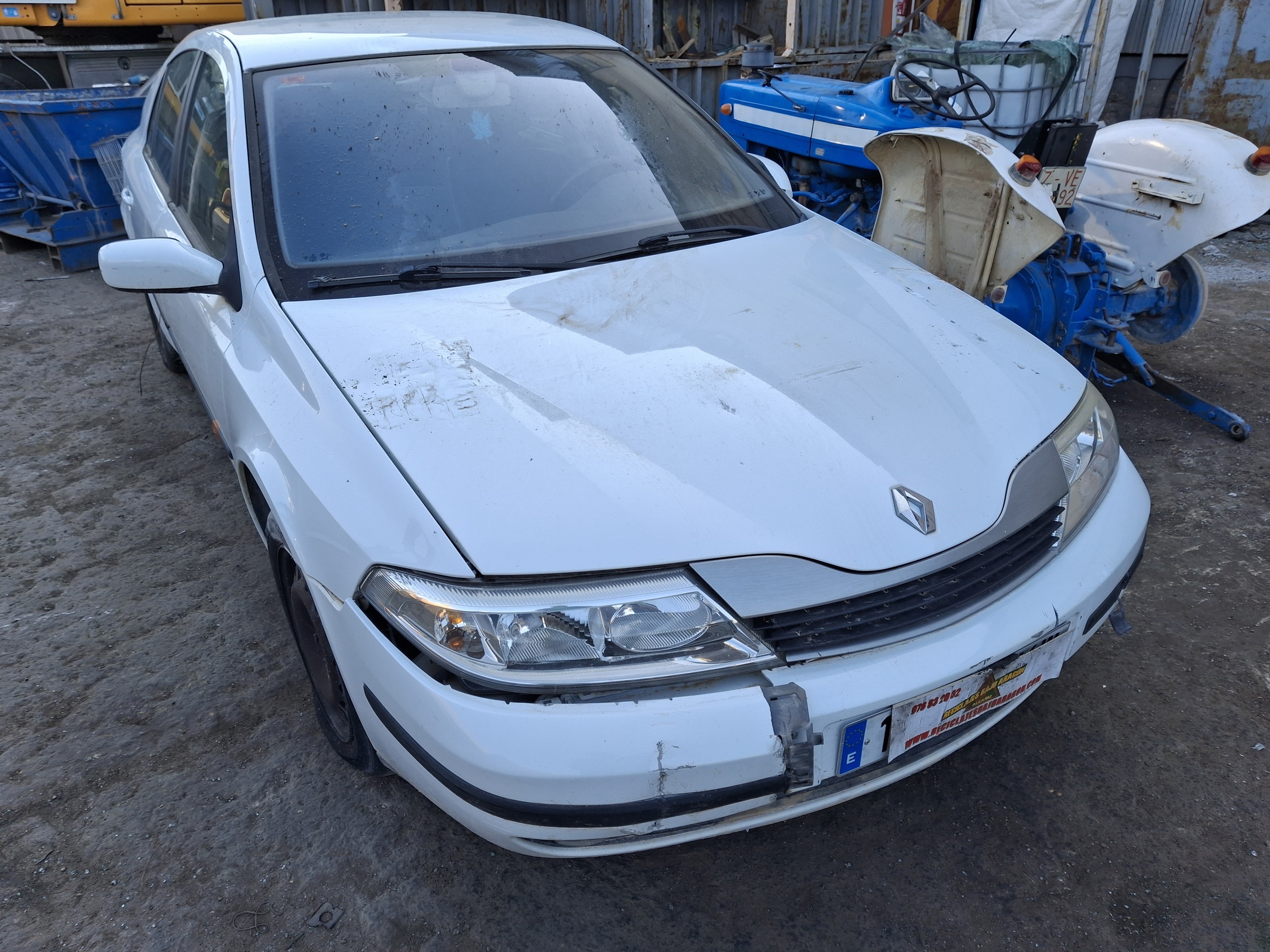 PILOTO TRASERO DERECHO INTERIOR RENAULT LAGUNA K4M D7