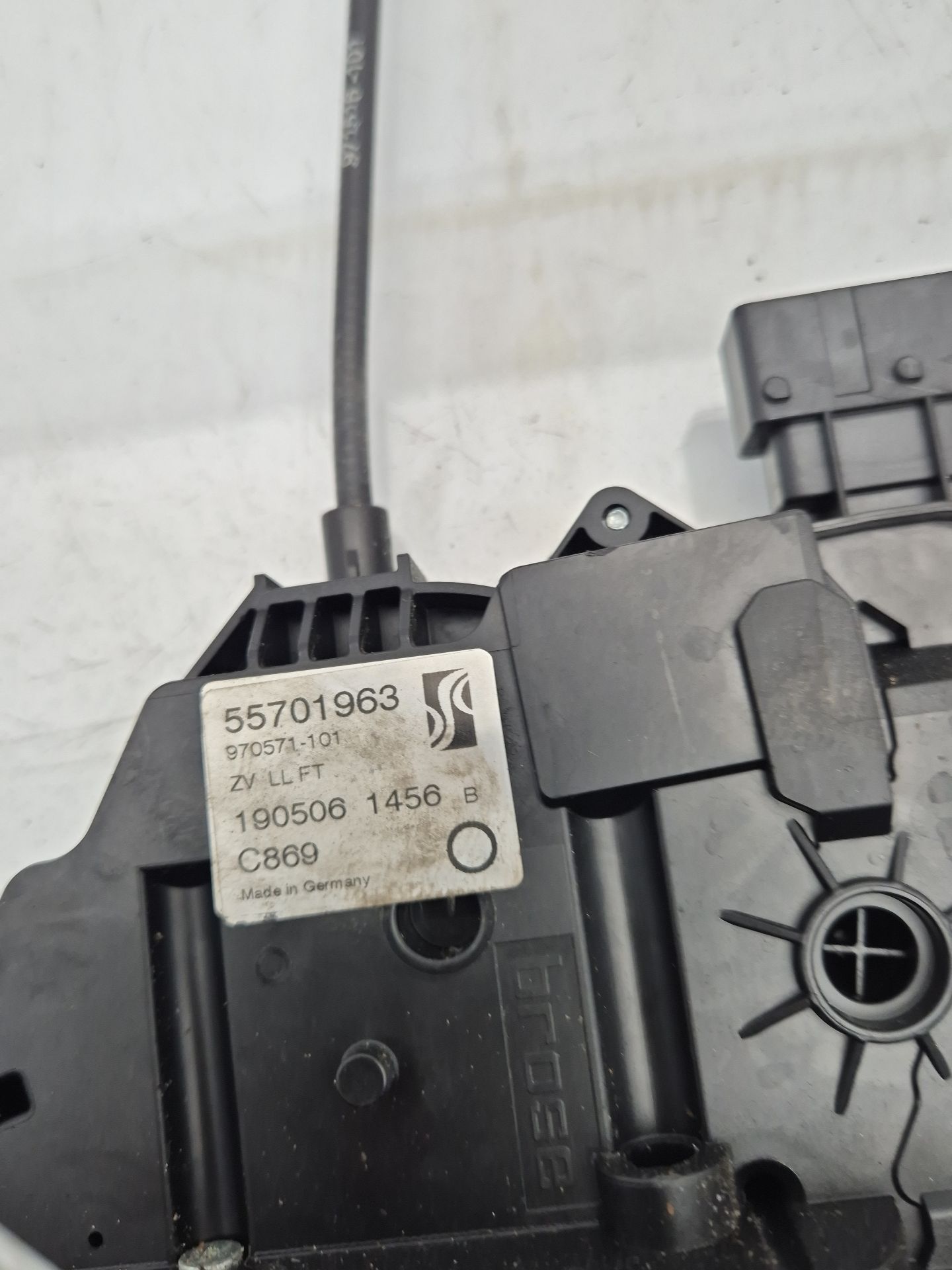 CERRADURA PUERTA DELANTERA IZQUIERDA FIAT GRANDE 