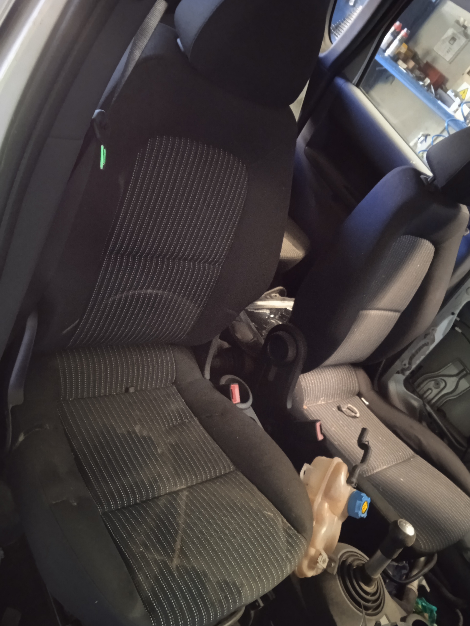 ABS MITSUBISHI COLT 639939